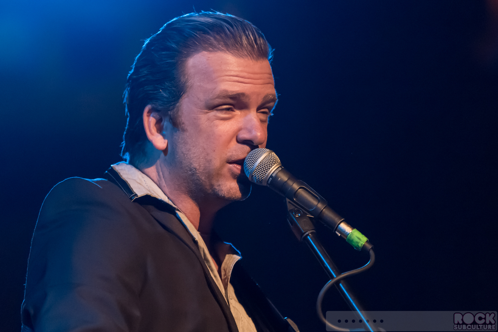 Colin-Hay-2015-Tour-Concert-Review-Live-Photos-Setlist-Crest-Theatre-Sacramento-06