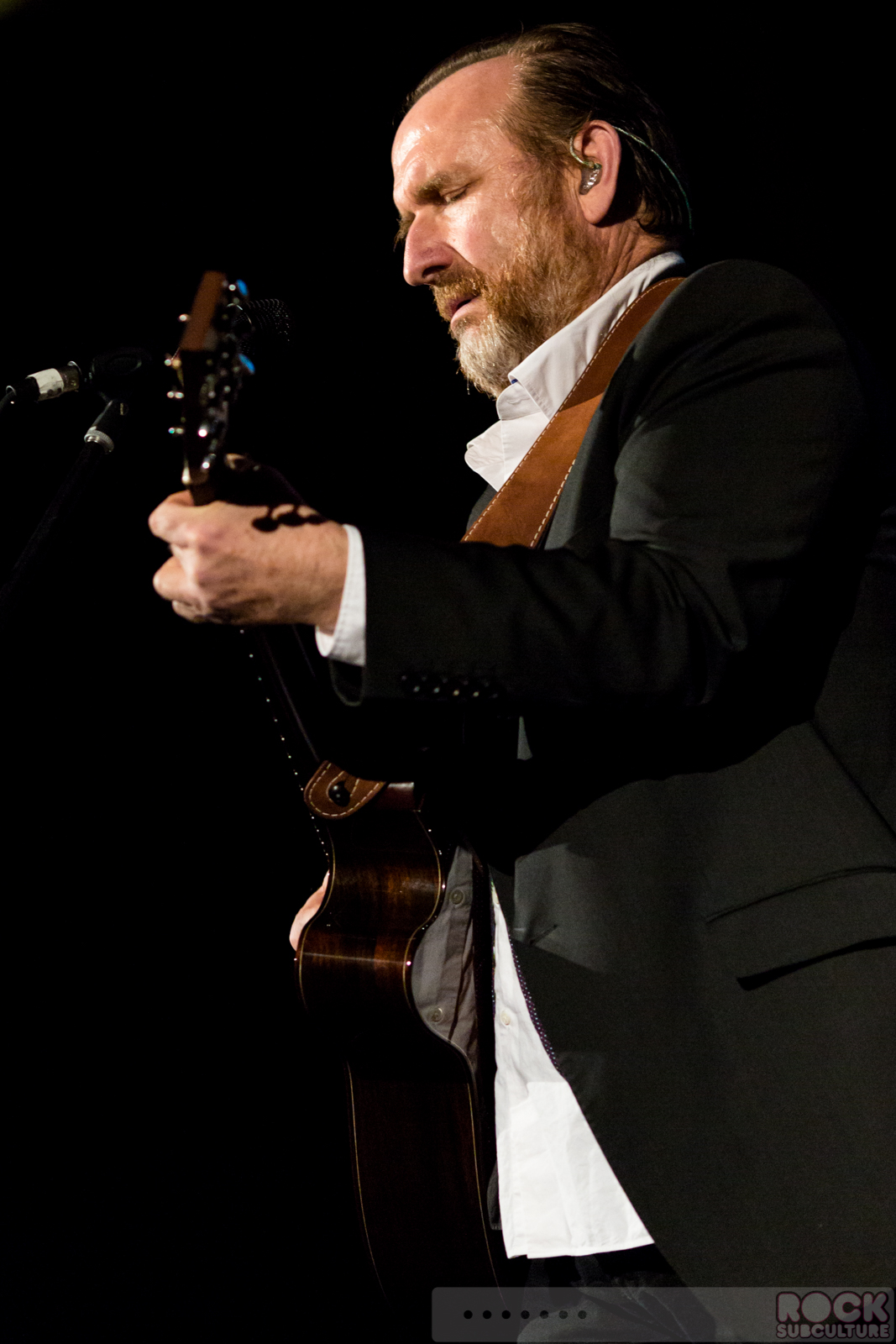 Colin-Hay-2015-Tour-Concert-Review-Live-Photos-Setlist-Crest-Theatre-Sacramento-17