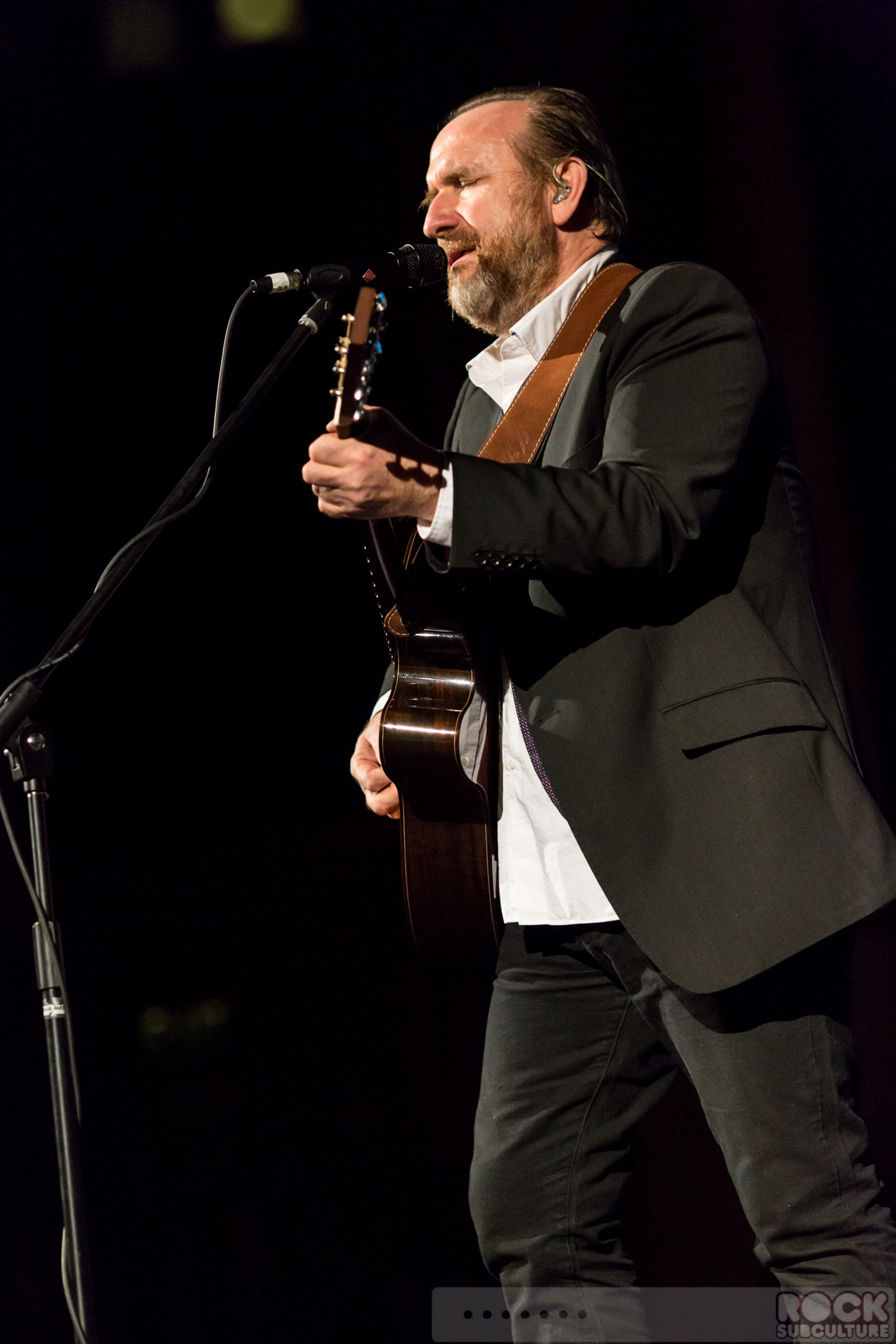 Colin-Hay-2015-Tour-Concert-Review-Live-Photos-Setlist-Crest-Theatre-Sacramento-18