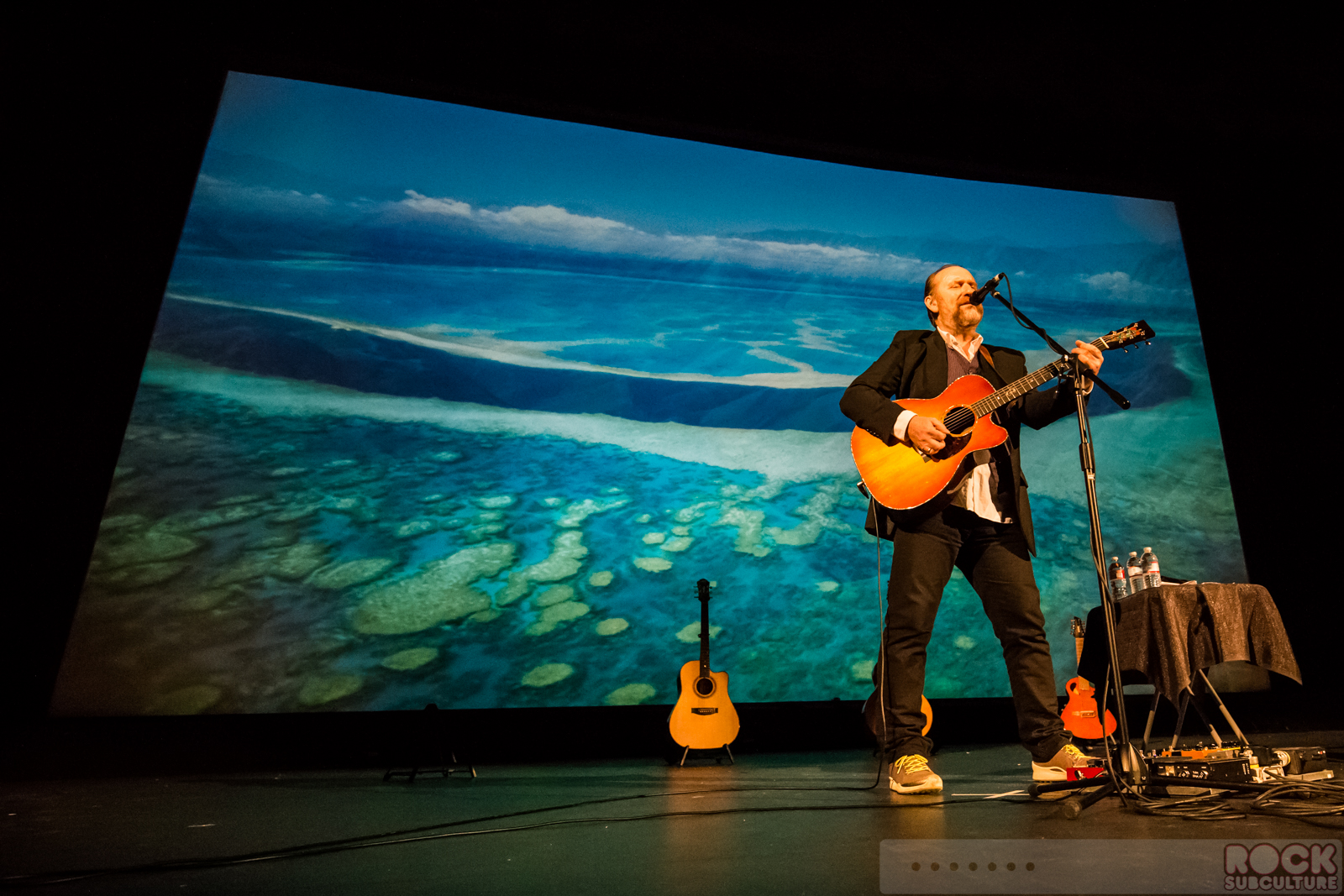 Colin-Hay-2015-Tour-Concert-Review-Live-Photos-Setlist-Crest-Theatre-Sacramento-21