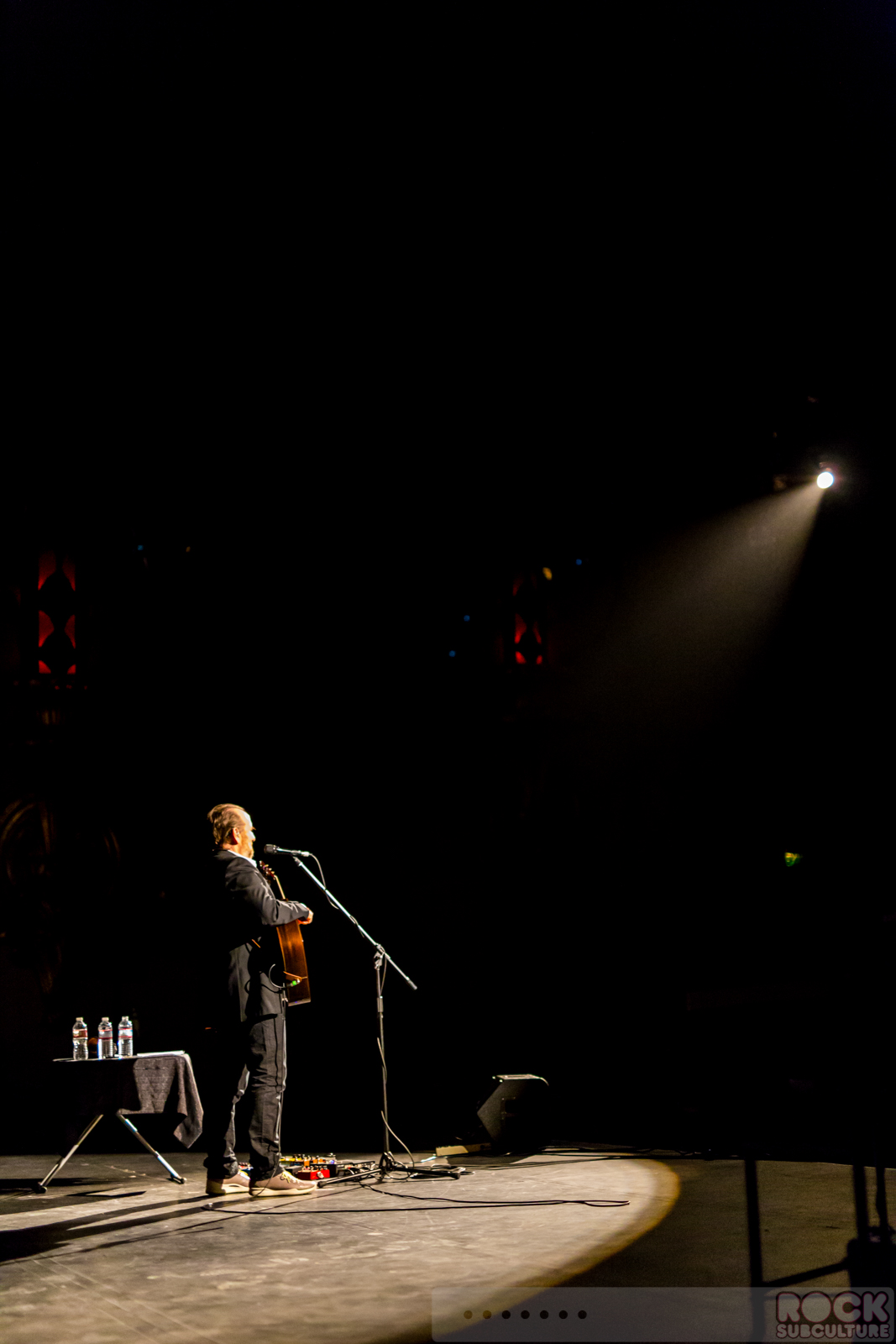 Colin-Hay-2015-Tour-Concert-Review-Live-Photos-Setlist-Crest-Theatre-Sacramento-31