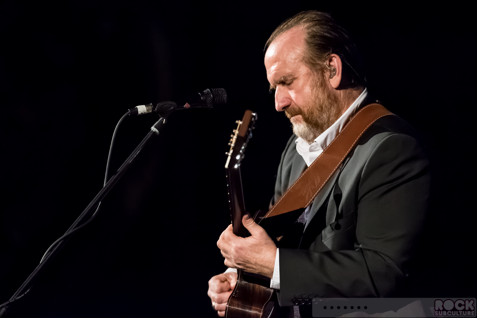 Colin-Hay-2015-Tour-Concert-Review-Live-Photos-Setlist-Crest-Theatre-Sacramento-36
