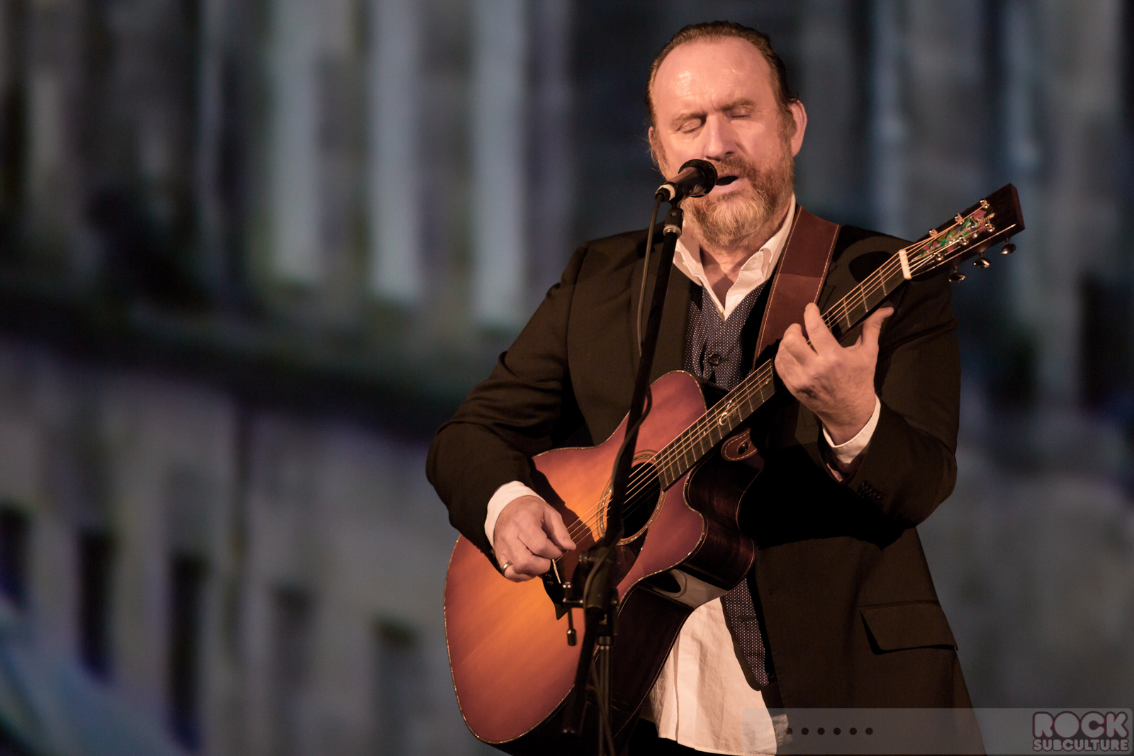 Colin-Hay-2015-Tour-Concert-Review-Live-Photos-Setlist-Crest-Theatre-Sacramento-38