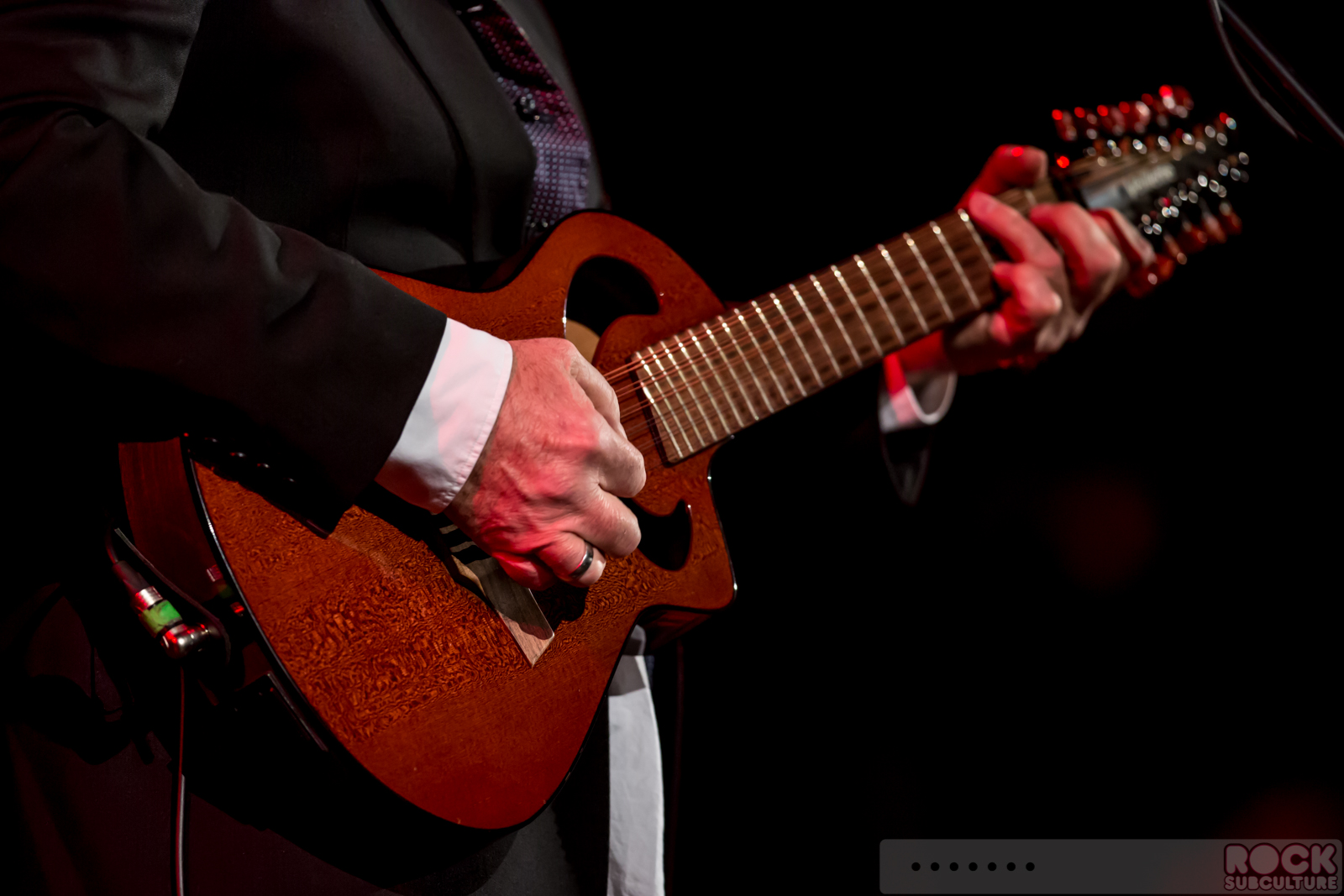 Colin-Hay-2015-Tour-Concert-Review-Live-Photos-Setlist-Crest-Theatre-Sacramento-46