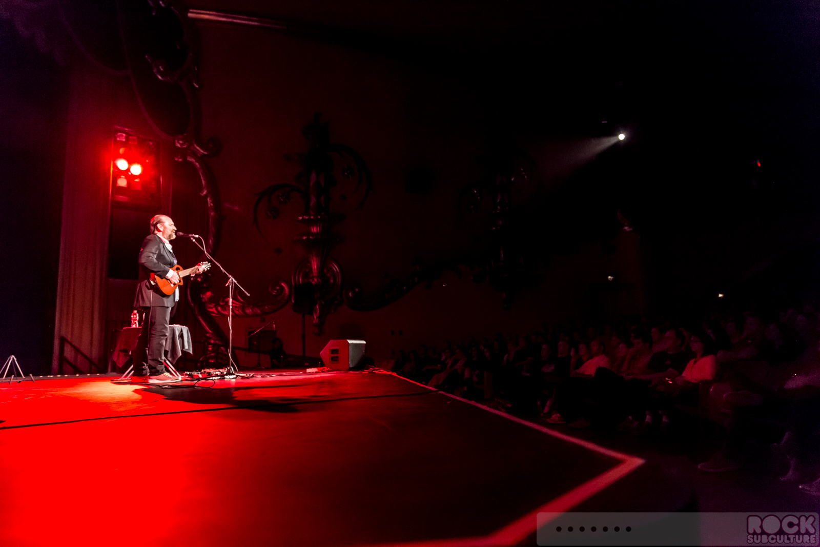 Colin-Hay-2015-Tour-Concert-Review-Live-Photos-Setlist-Crest-Theatre-Sacramento-49