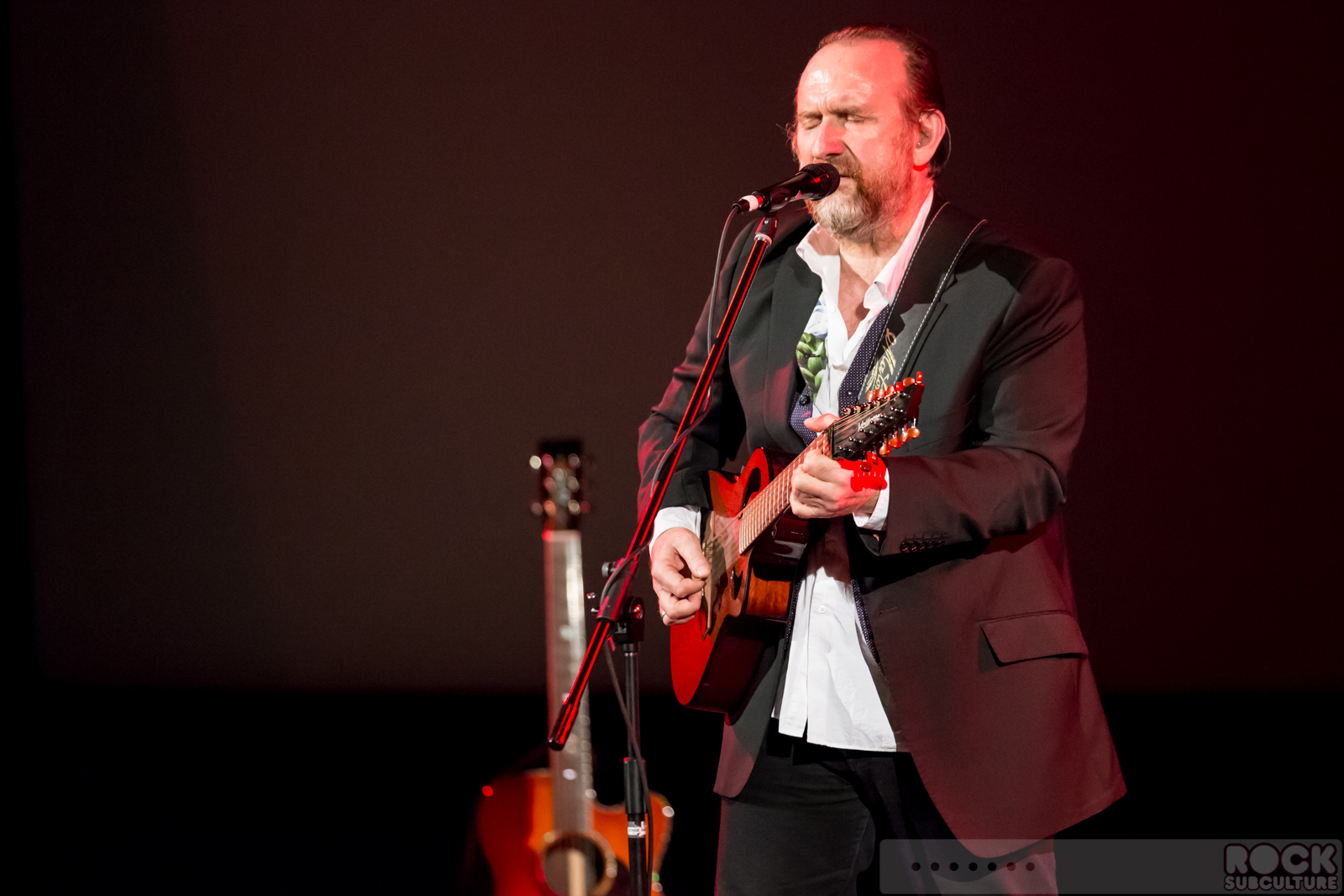 Colin-Hay-2015-Tour-Concert-Review-Live-Photos-Setlist-Crest-Theatre-Sacramento-51