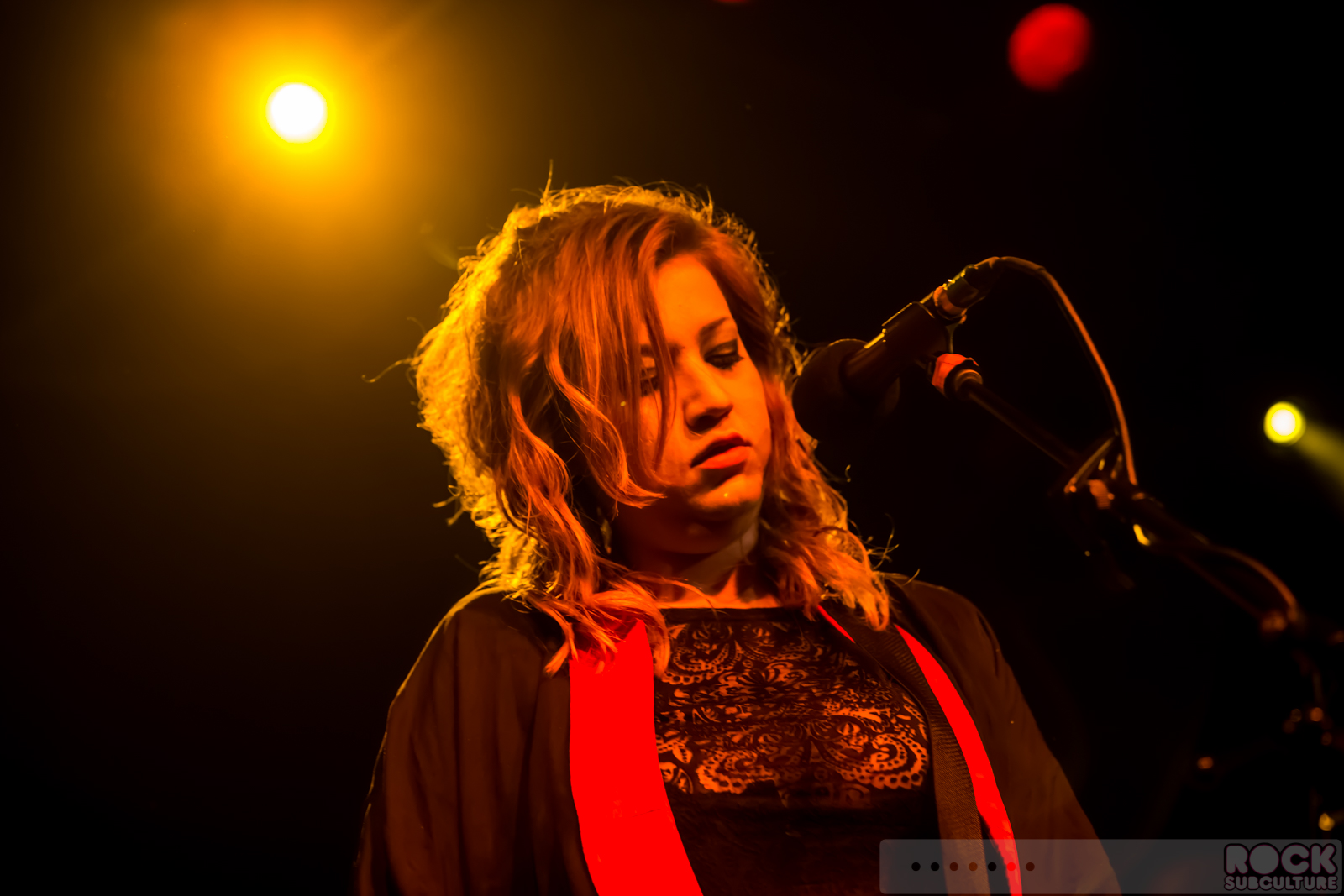 Wolf-Alice-Concert-Review-2015-Tour-Live-Photos-Photography-Setlist-The-Independent-012
