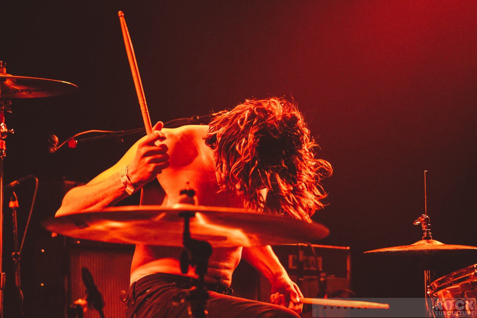 Wolf-Alice-Concert-Review-2015-Tour-Live-Photos-Photography-Setlist-The-Independent-017