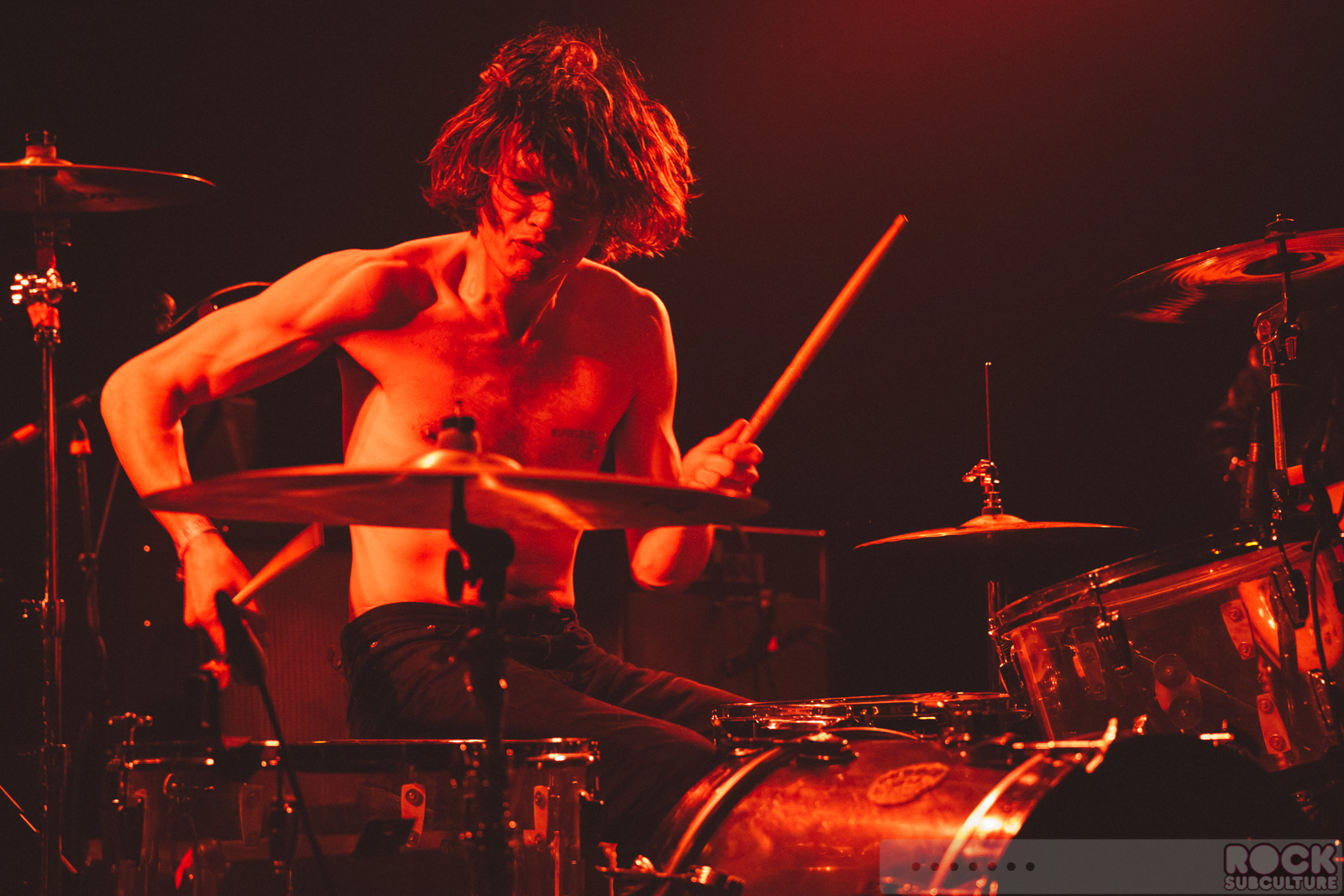 Wolf-Alice-Concert-Review-2015-Tour-Live-Photos-Photography-Setlist-The-Independent-023