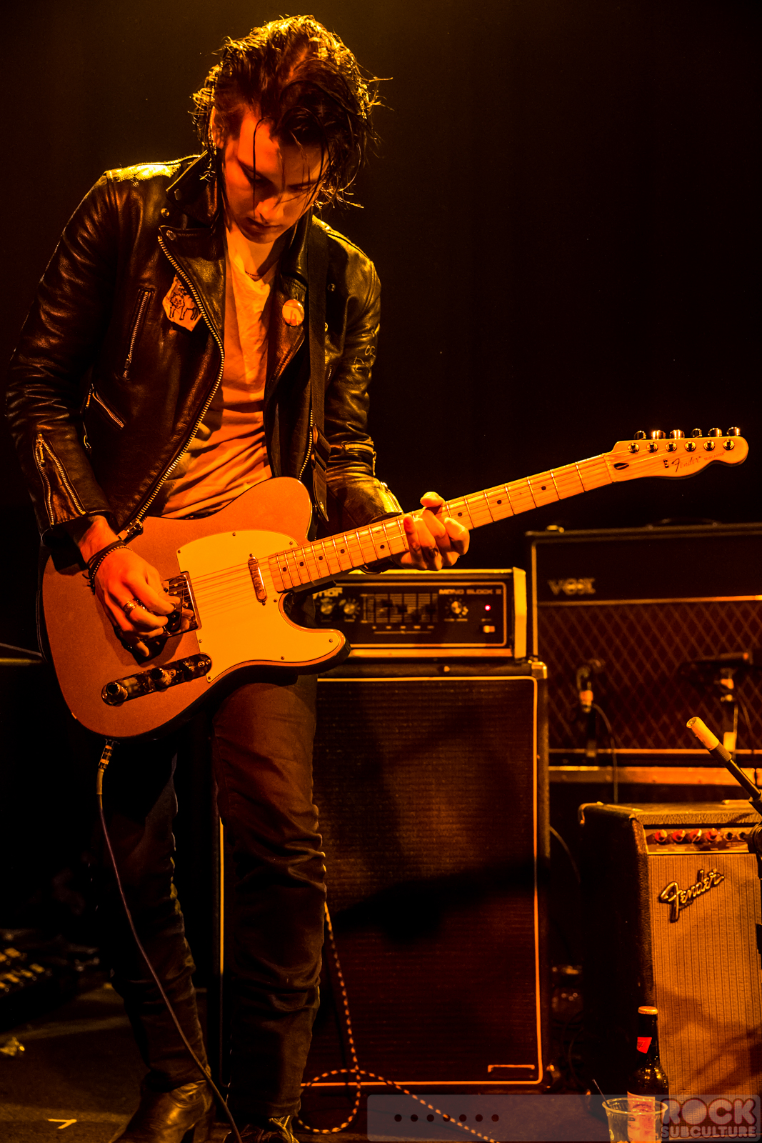 Wolf-Alice-Concert-Review-2015-Tour-Live-Photos-Photography-Setlist-The-Independent-027