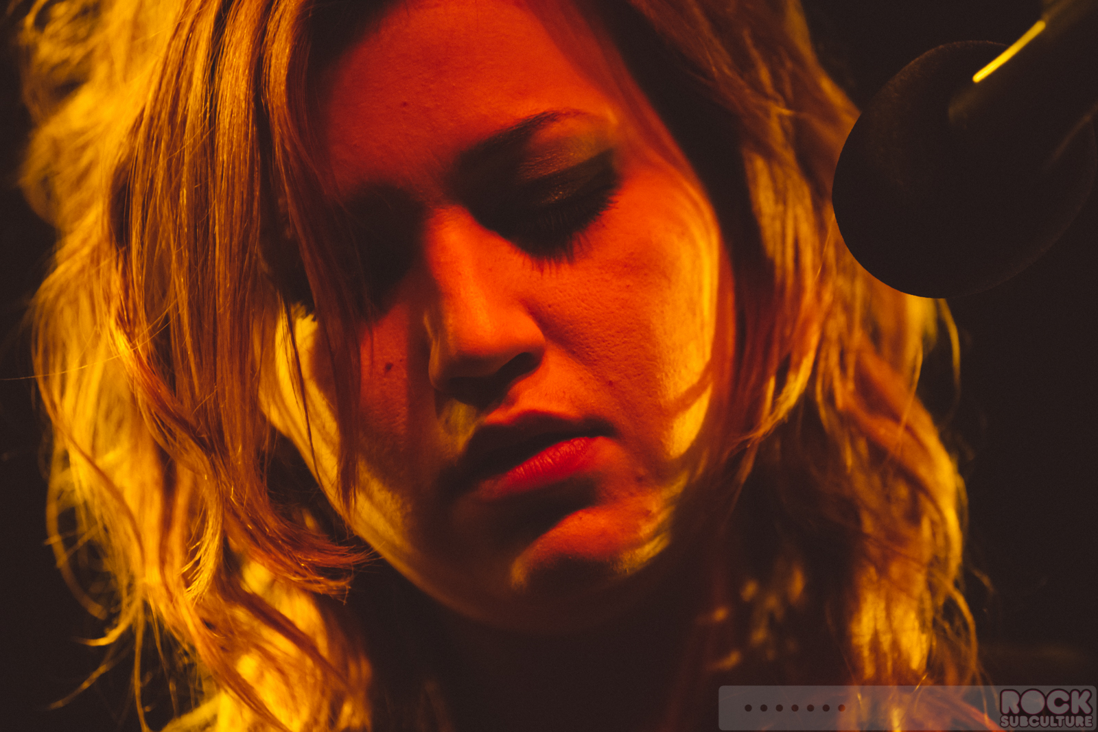 Wolf-Alice-Concert-Review-2015-Tour-Live-Photos-Photography-Setlist-The-Independent-029