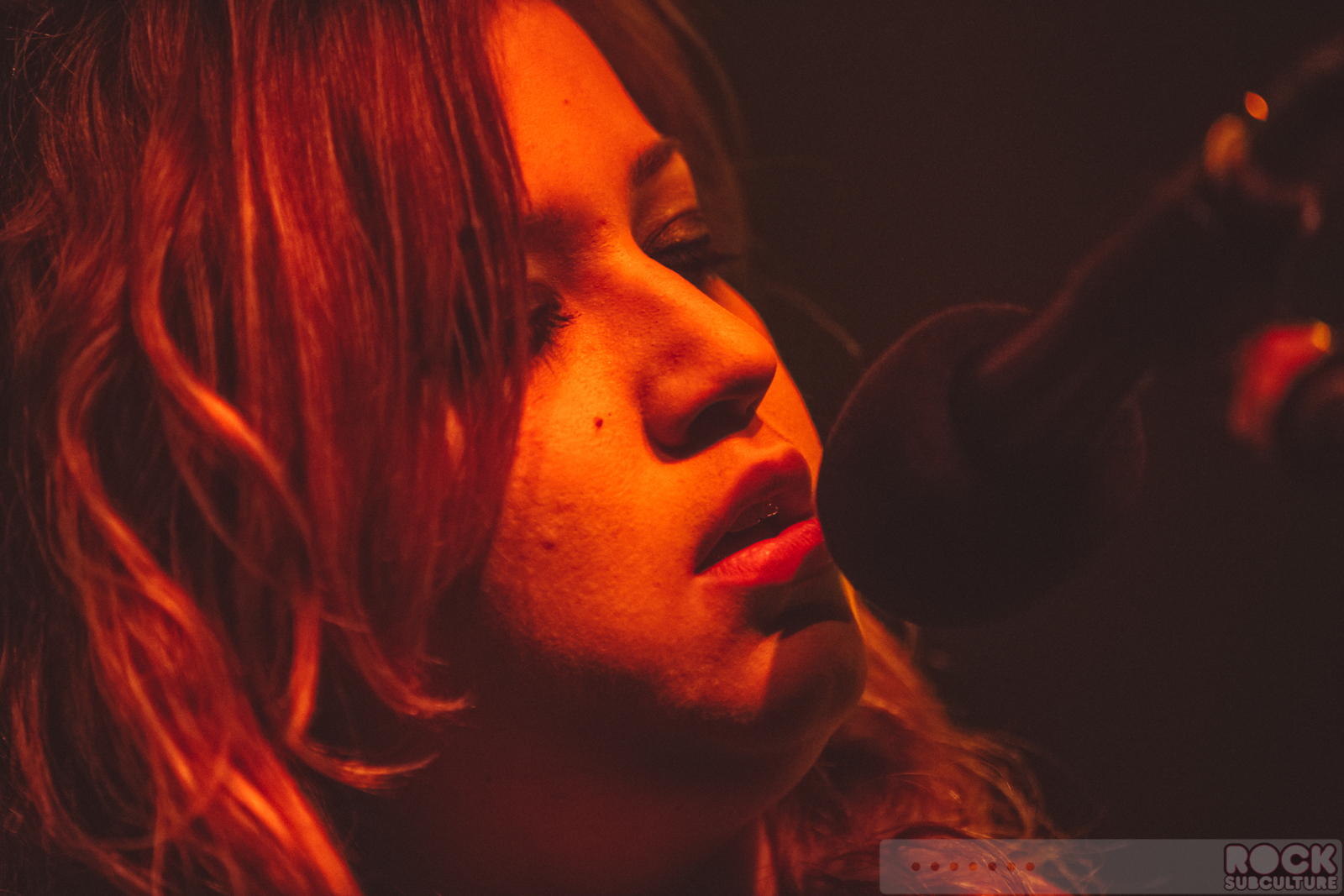 Wolf-Alice-Concert-Review-2015-Tour-Live-Photos-Photography-Setlist-The-Independent-031