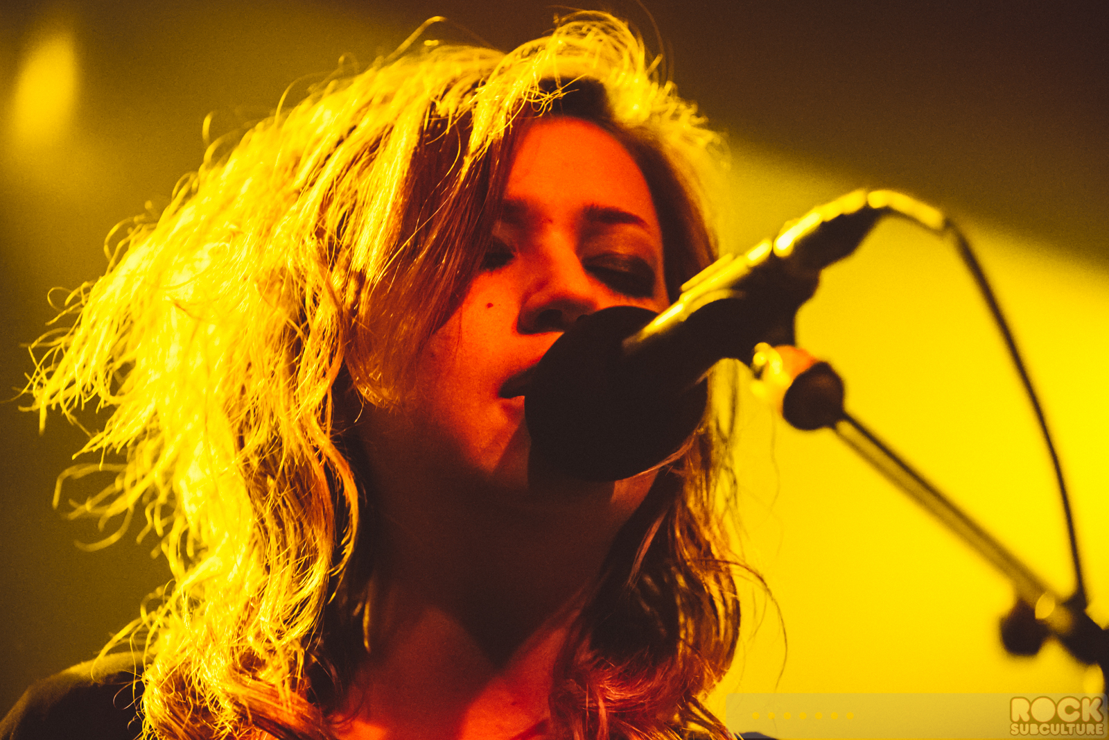 Wolf-Alice-Concert-Review-2015-Tour-Live-Photos-Photography-Setlist-The-Independent-042
