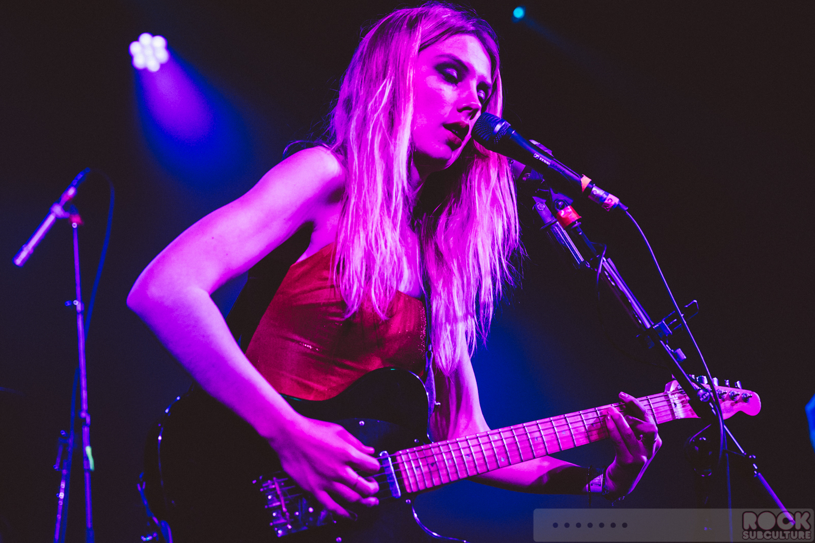 Wolf-Alice-Concert-Review-2015-Tour-Live-Photos-Photography-Setlist-The-Independent-066