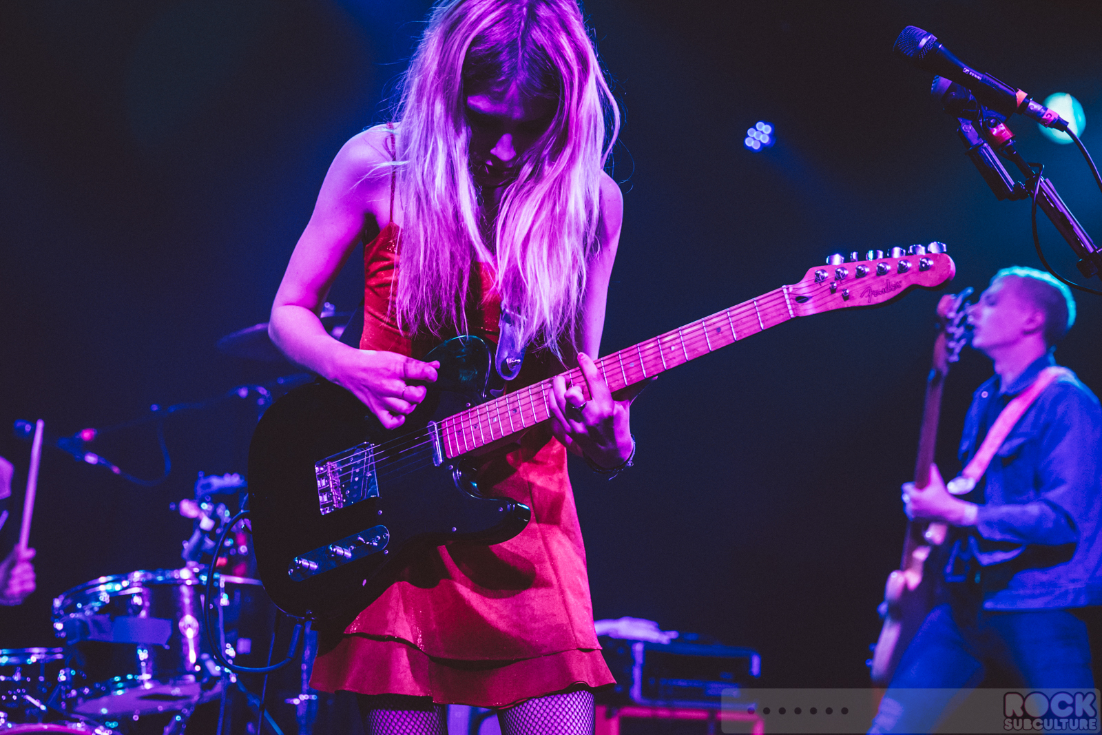 Wolf-Alice-Concert-Review-2015-Tour-Live-Photos-Photography-Setlist-The-Independent-073