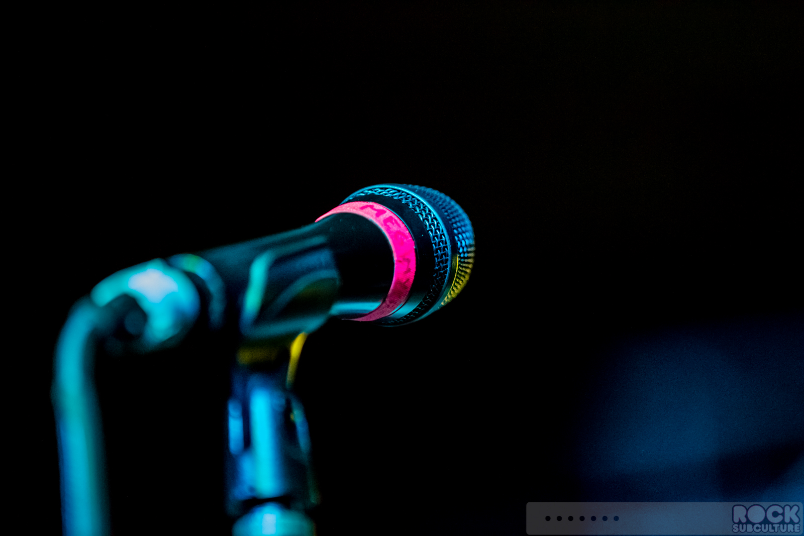 Meg-Myers-2015-Concert-Review-Tour-Photos-The-Boardwalk-Orangevale-08