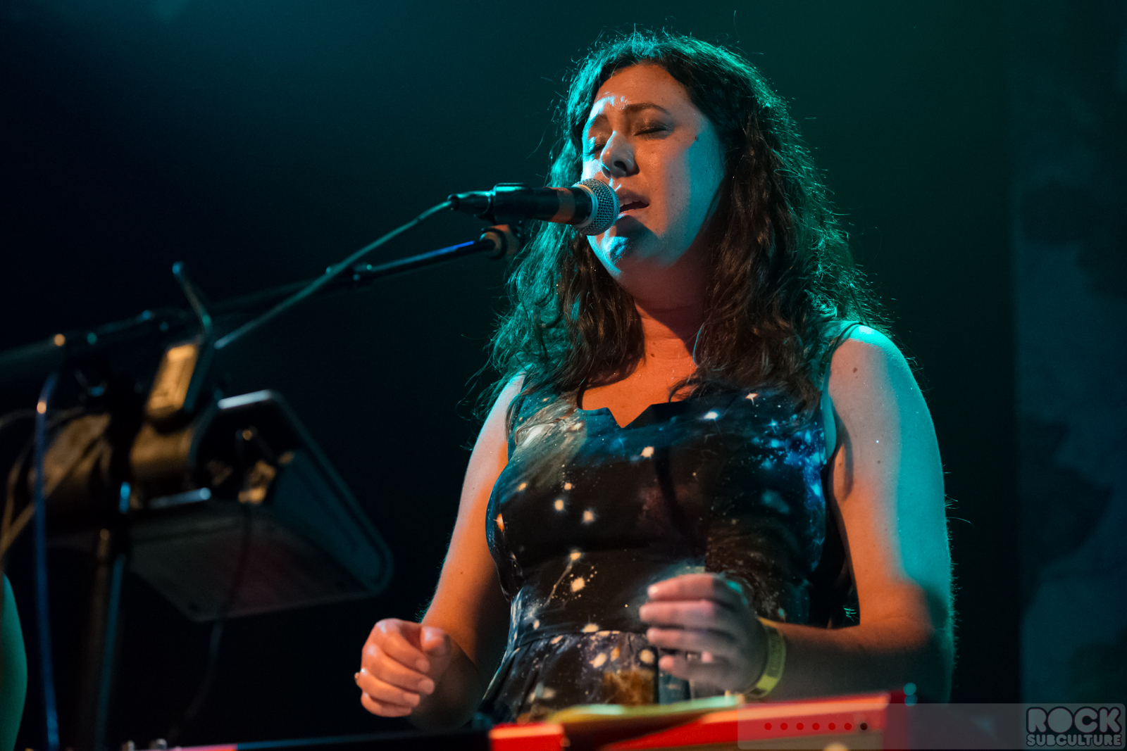 MisterWives-2015-Concert-Review-Live-Photos-The-Independent-San-Francisco-004