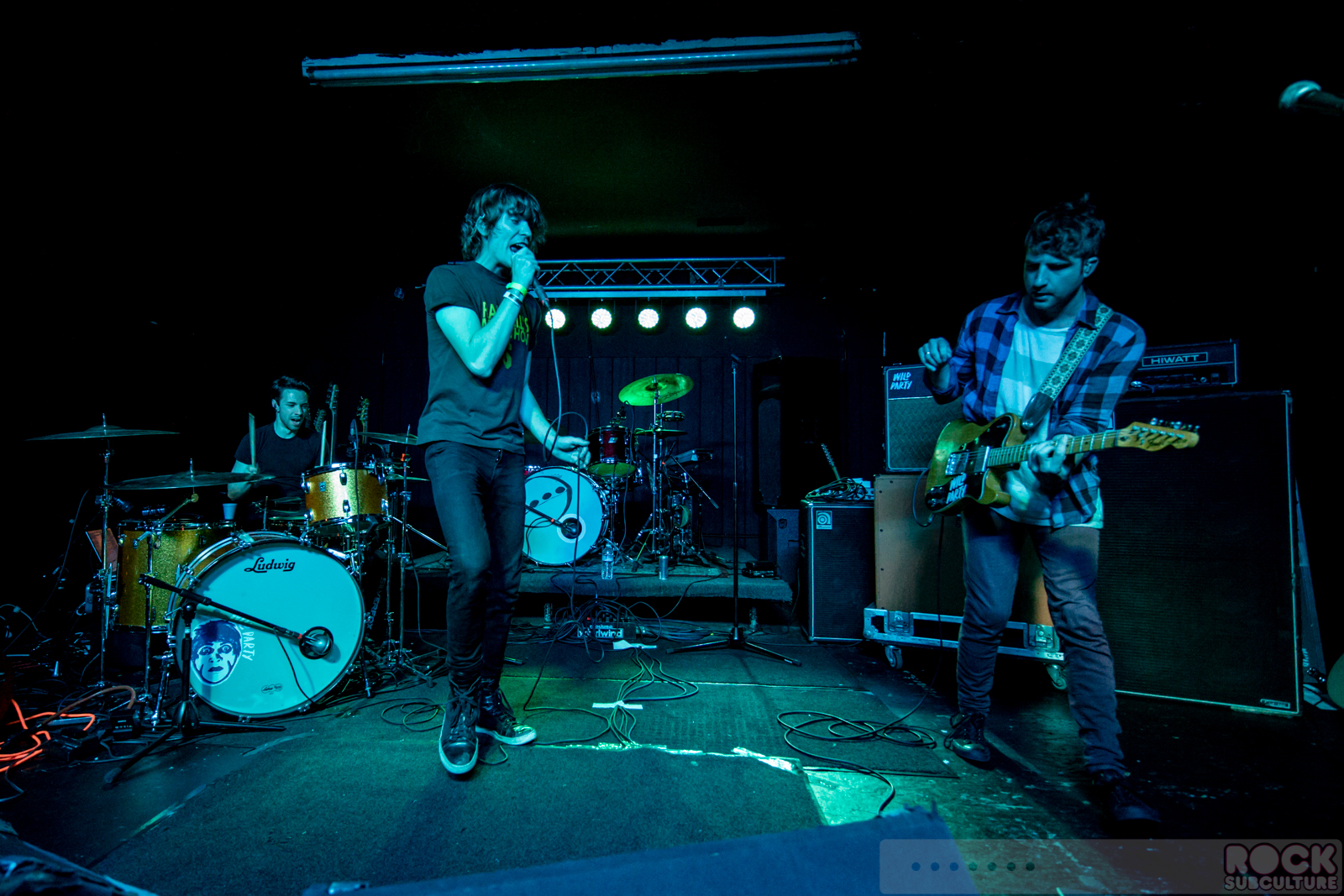 Wild-Party-Concert-Photos-Review-The-Boardwalk-Orangevale-CA-02