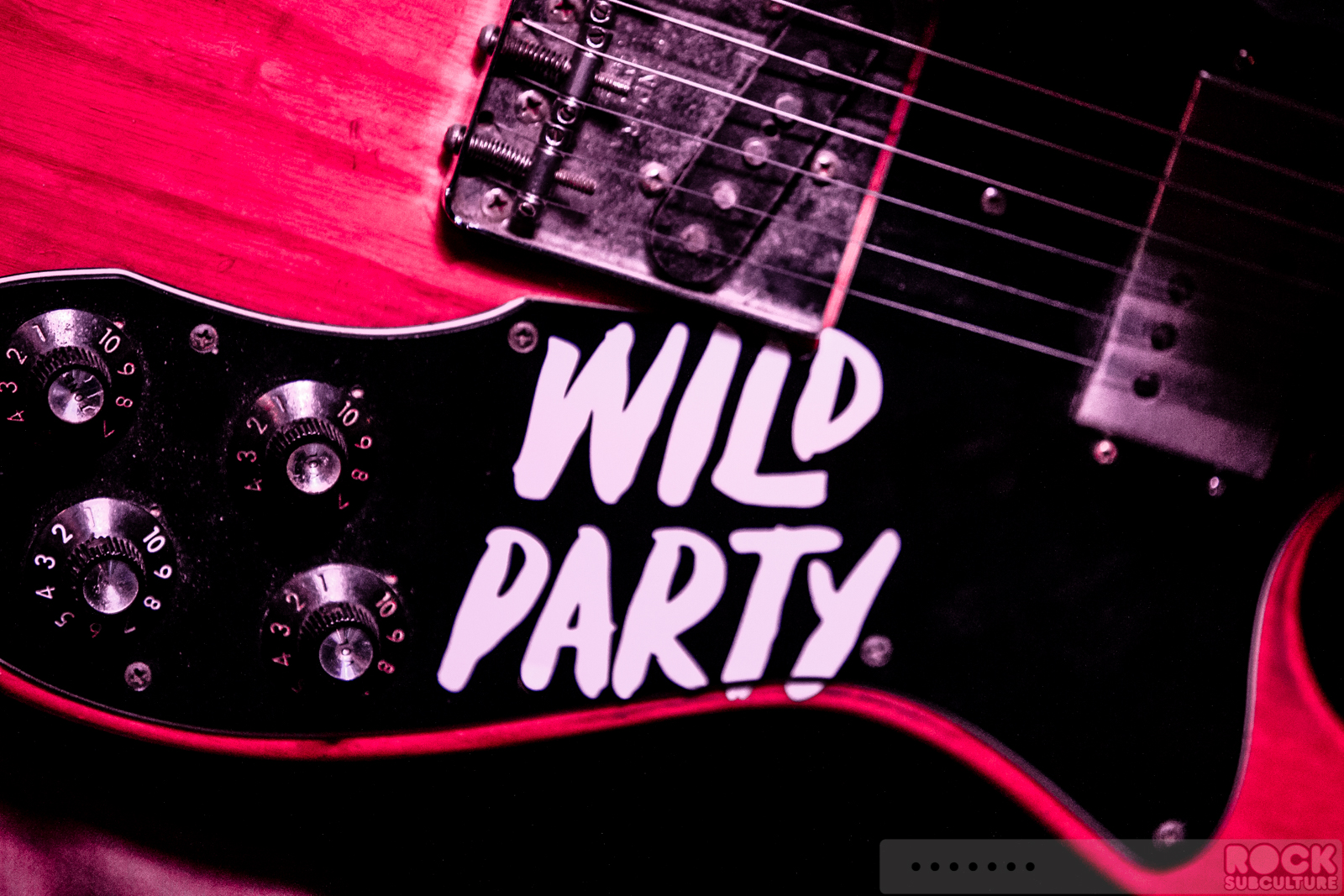 Wild-Party-Concert-Photos-Review-The-Boardwalk-Orangevale-CA-06