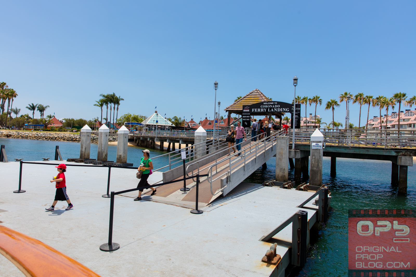 Coronado-Ferry-Landing-Marketplace-Bay-Resort-Hotel-San-Diego-Comic-Con-Travel-Lodging-09