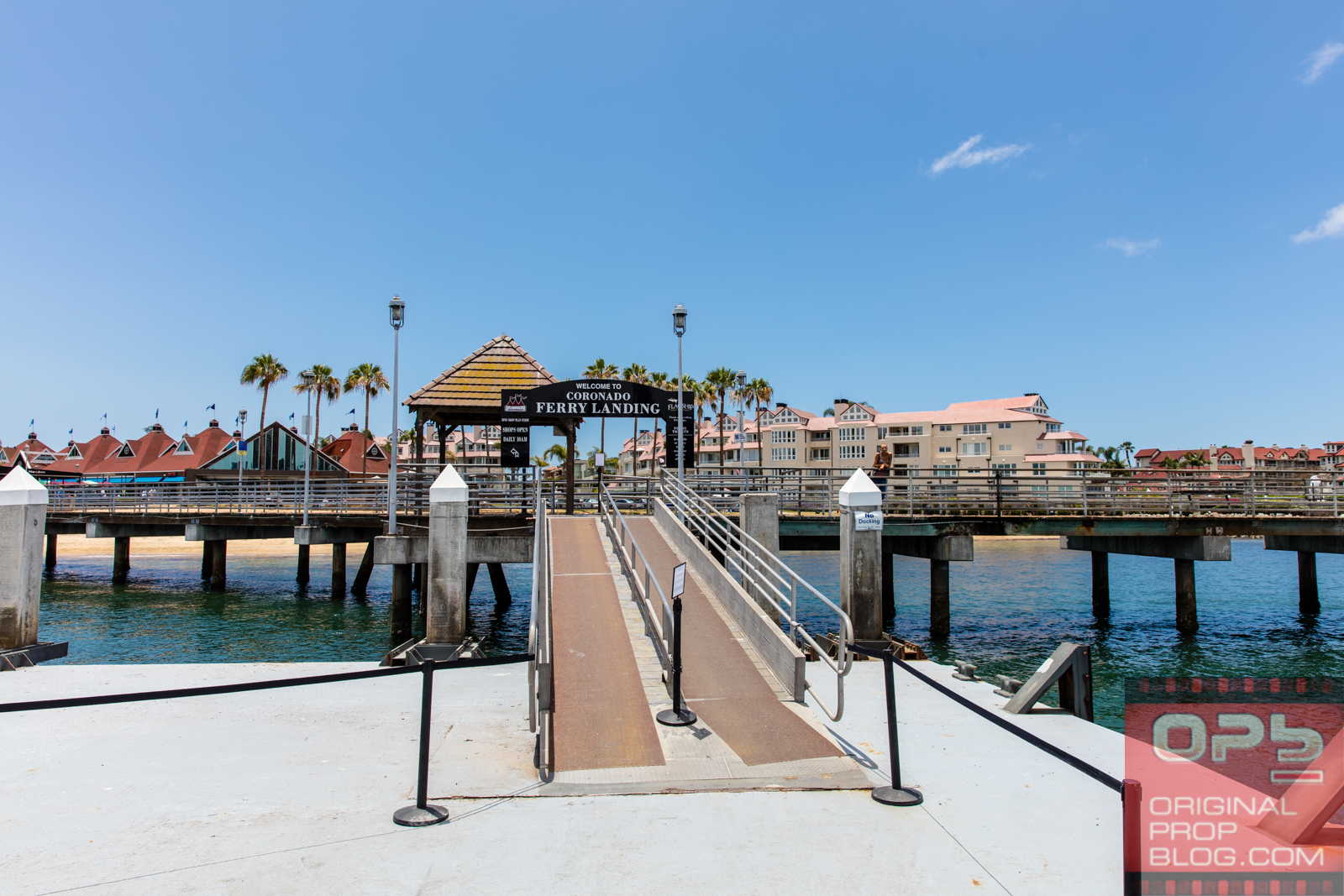 Coronado-Ferry-Landing-Marketplace-Bay-Resort-Hotel-San-Diego-Comic-Con-Travel-Lodging-10