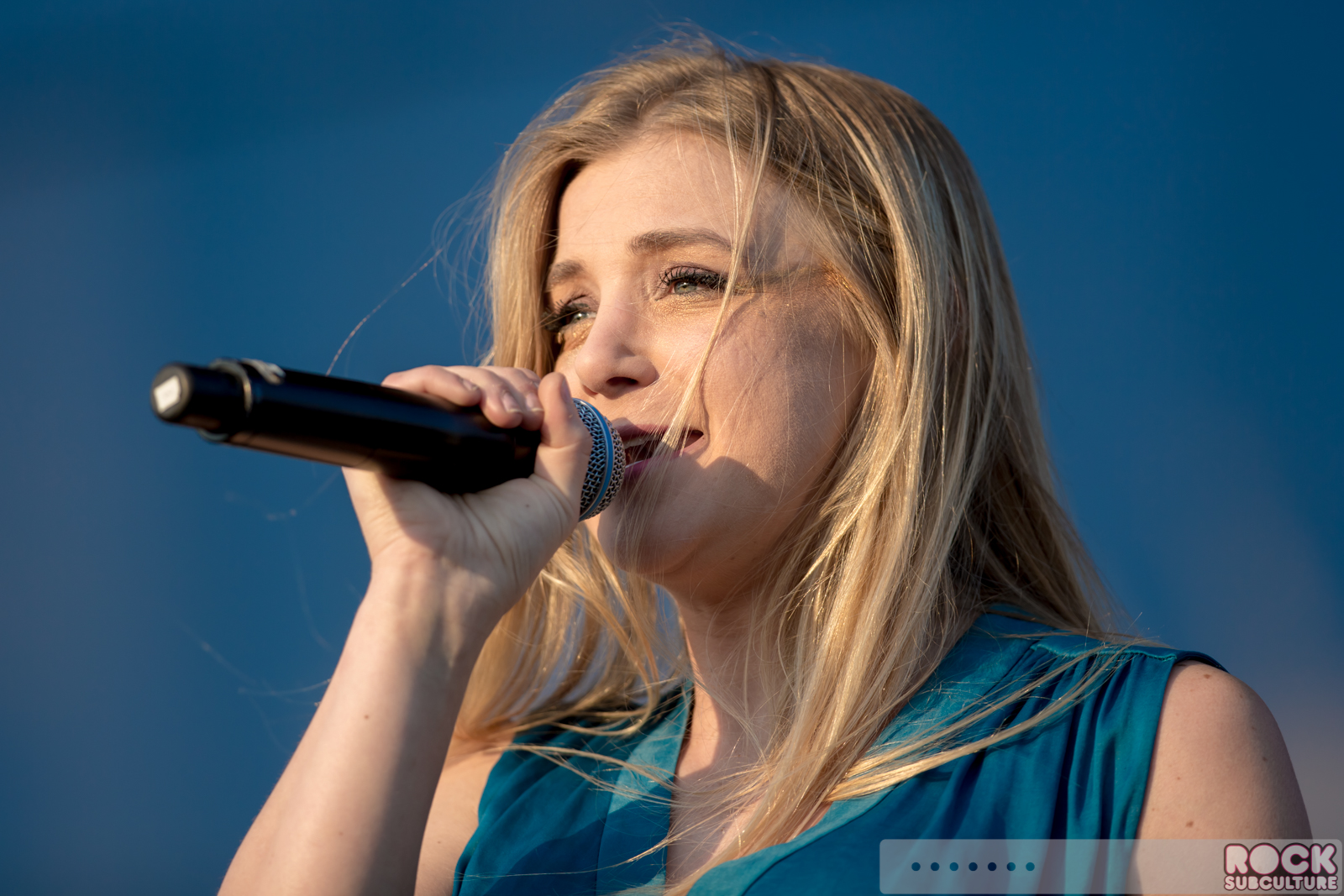 Huey-Lewis-And-The-News-Eddie-Money-2015-Tour-Photos-Concert-Review-Thunder-Valley-Lincoln-014
