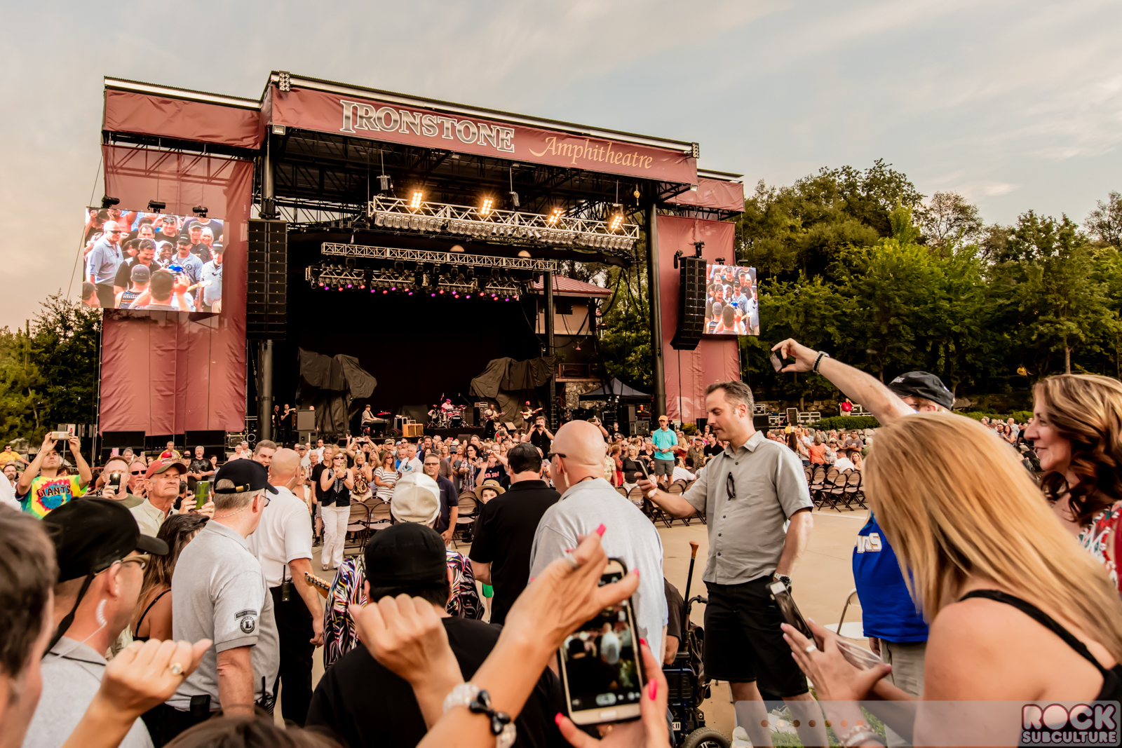 Steve-Miller-Band-Buddy-Guy-2015-Tour-Concert-Review-Photos-Ironstone-Winery-REG-137