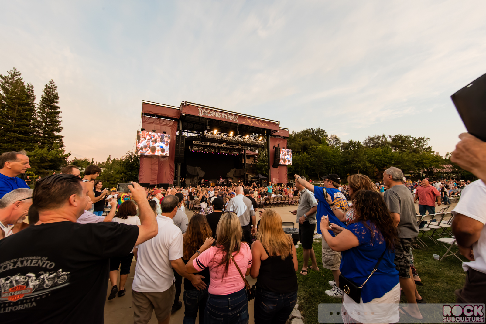 Steve-Miller-Band-Buddy-Guy-2015-Tour-Concert-Review-Photos-Ironstone-Winery-REG-138