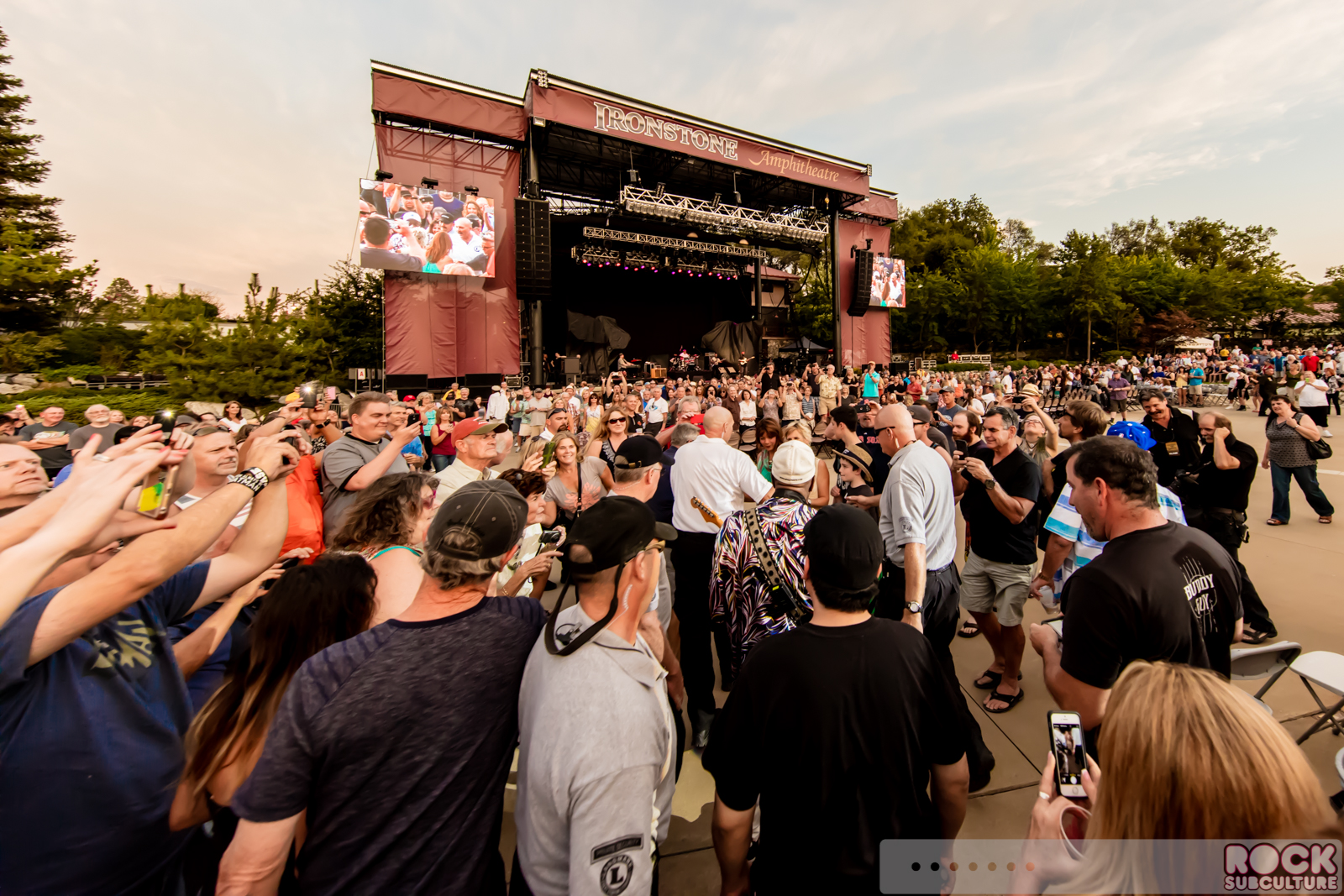 Steve-Miller-Band-Buddy-Guy-2015-Tour-Concert-Review-Photos-Ironstone-Winery-REG-143