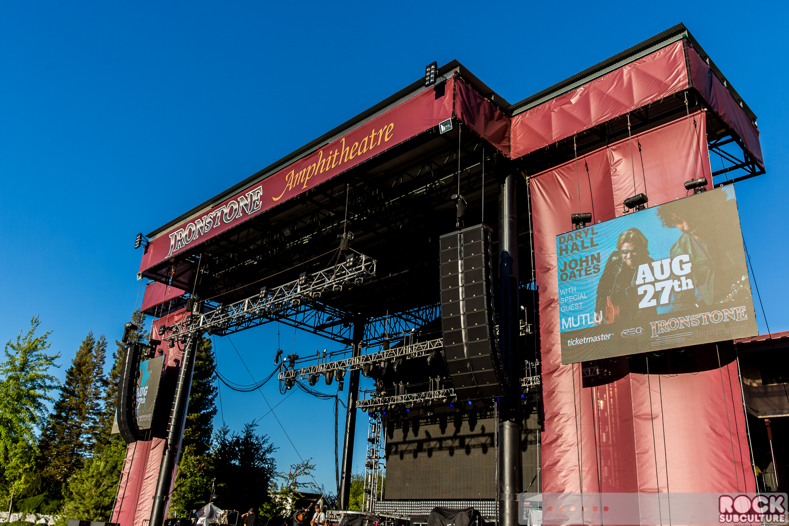 The-Band-Perry-2015-Tour-Concert-Review-Photos-Ironstone-Amphitheatre-0042