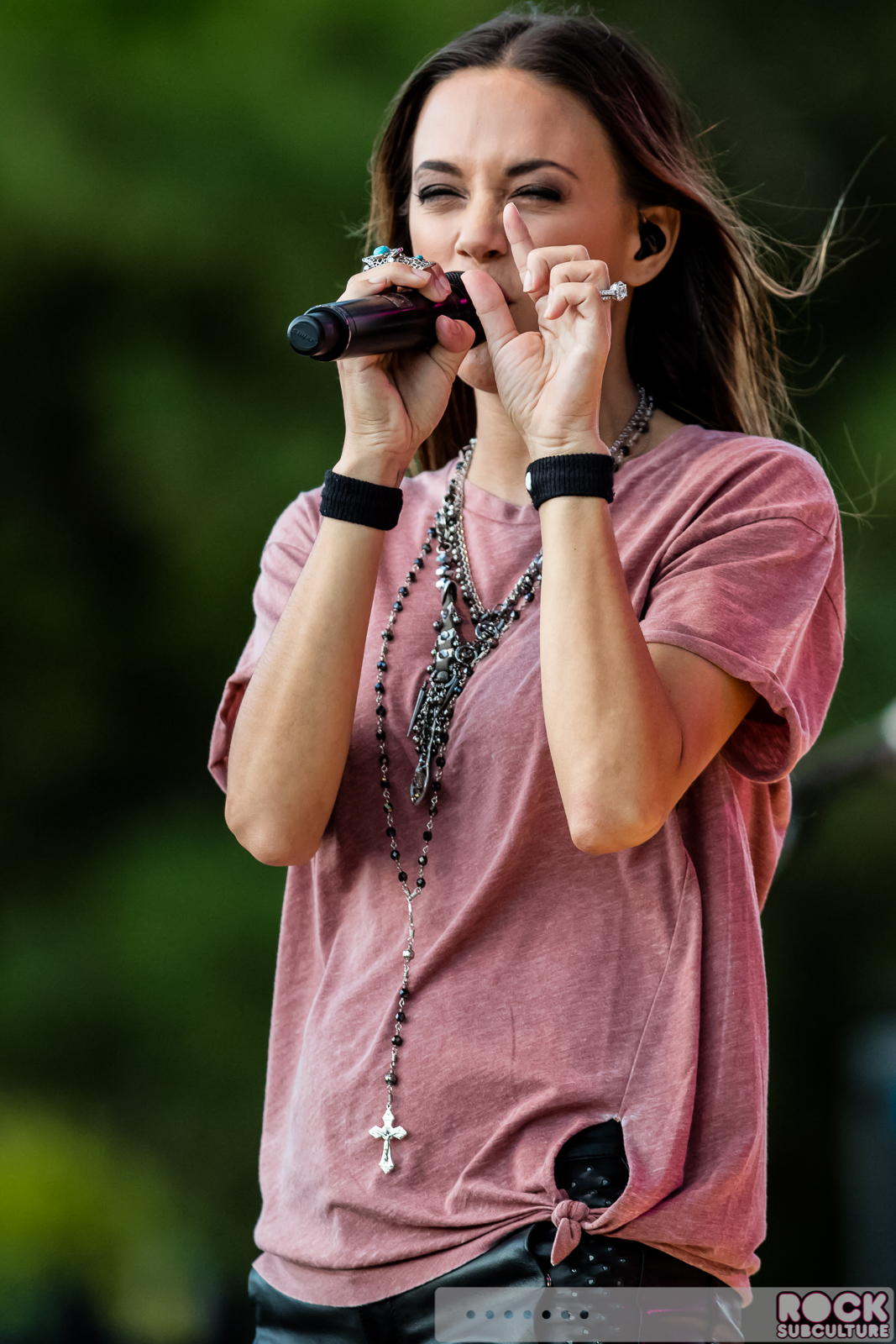 The-Band-Perry-2015-Tour-Concert-Review-Photos-Ironstone-Amphitheatre-0690
