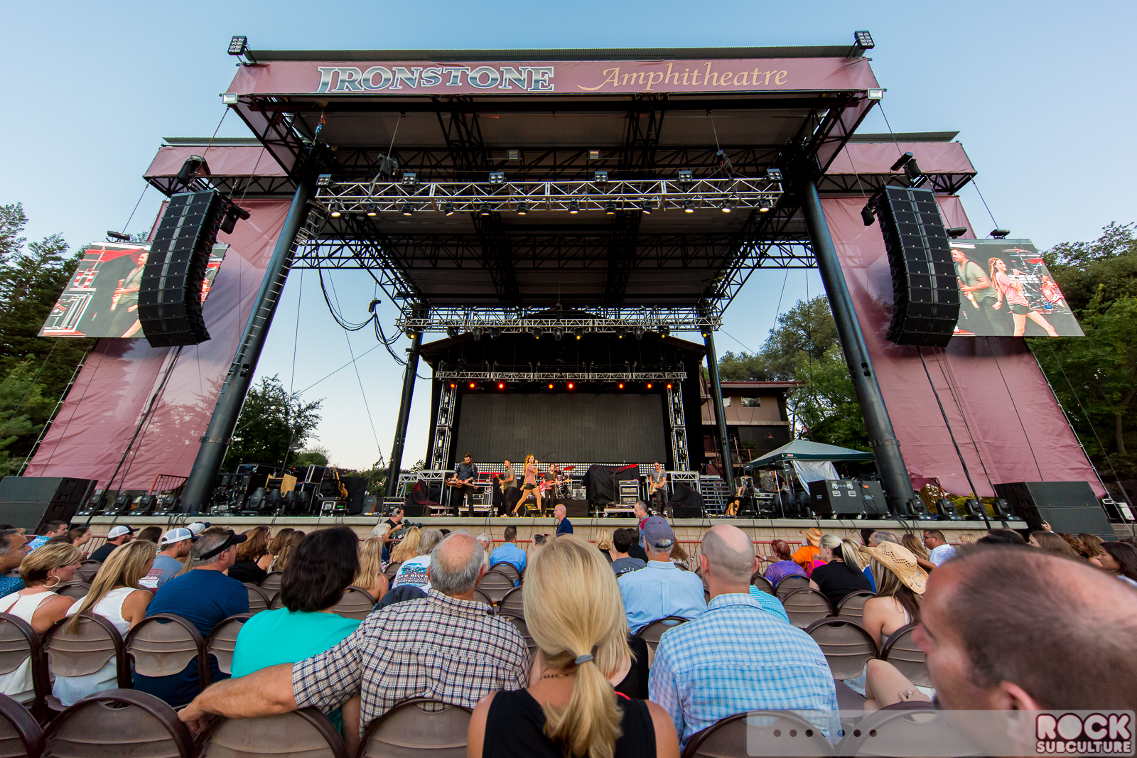 The-Band-Perry-2015-Tour-Concert-Review-Photos-Ironstone-Amphitheatre-0880