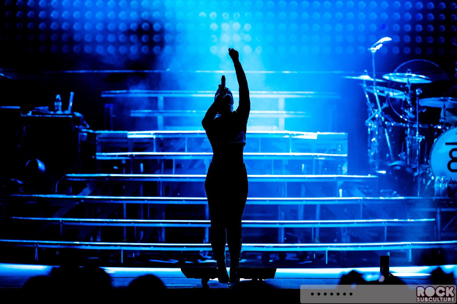 The-Band-Perry-2015-Tour-Concert-Review-Photos-Ironstone-Amphitheatre-1894