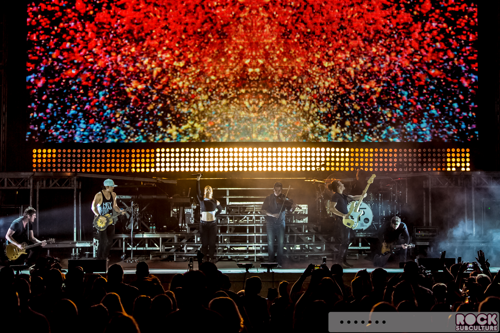 The-Band-Perry-2015-Tour-Concert-Review-Photos-Ironstone-Amphitheatre-1941