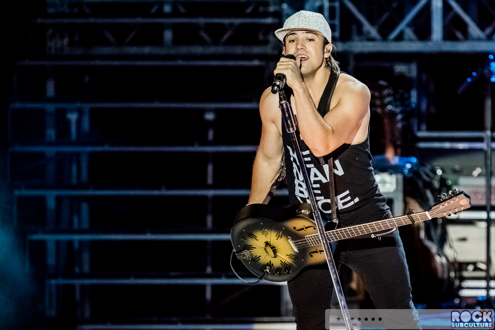 The-Band-Perry-2015-Tour-Concert-Review-Photos-Ironstone-Amphitheatre-1954
