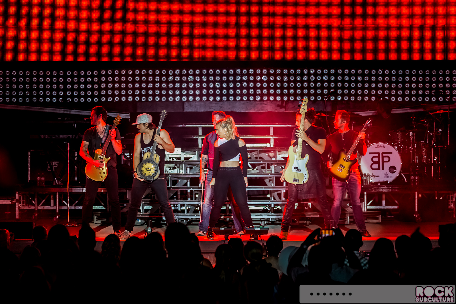 The-Band-Perry-2015-Tour-Concert-Review-Photos-Ironstone-Amphitheatre-2035