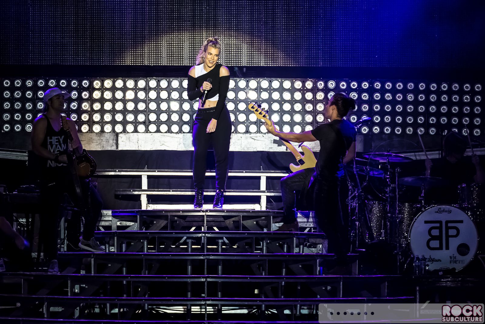 The-Band-Perry-2015-Tour-Concert-Review-Photos-Ironstone-Amphitheatre-2100
