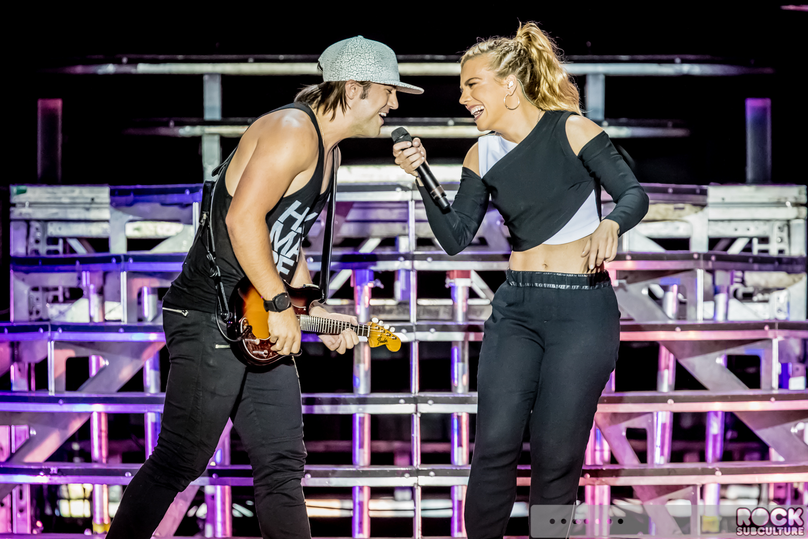 The-Band-Perry-2015-Tour-Concert-Review-Photos-Ironstone-Amphitheatre-2323