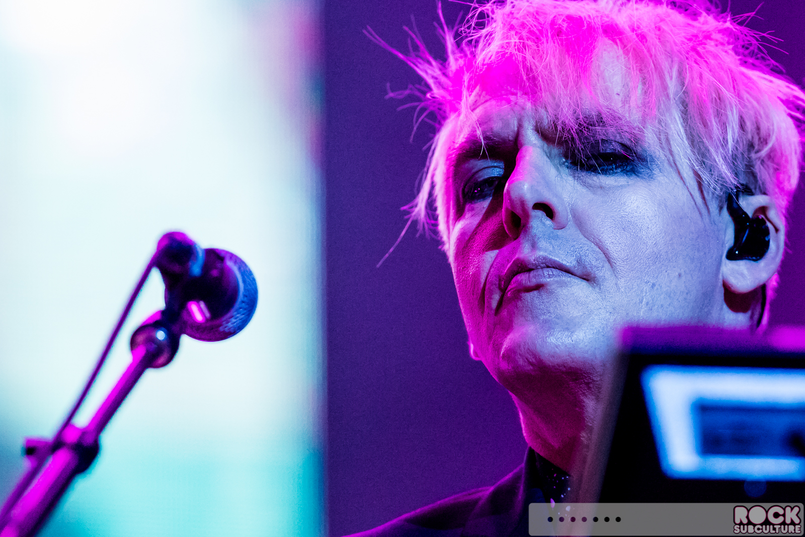 Duran-Duran-Paper-Gods-Tour-2015-Concert-Review-Photos-1133