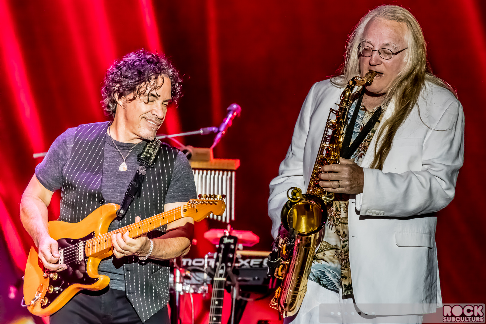 Hall-And-Oates-Ironstone-Amphitheatre-2015-Concert-Photos-Review-Murphys-CA-066