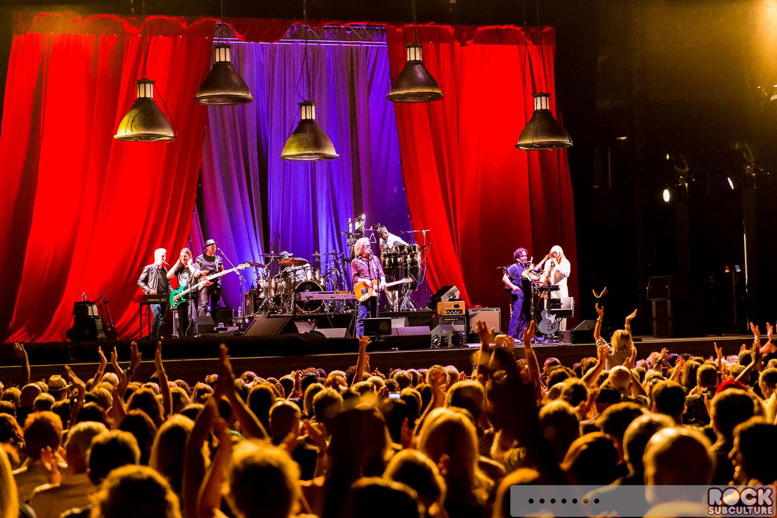 Hall-And-Oates-Ironstone-Amphitheatre-2015-Concert-Photos-Review-Murphys-CA-074