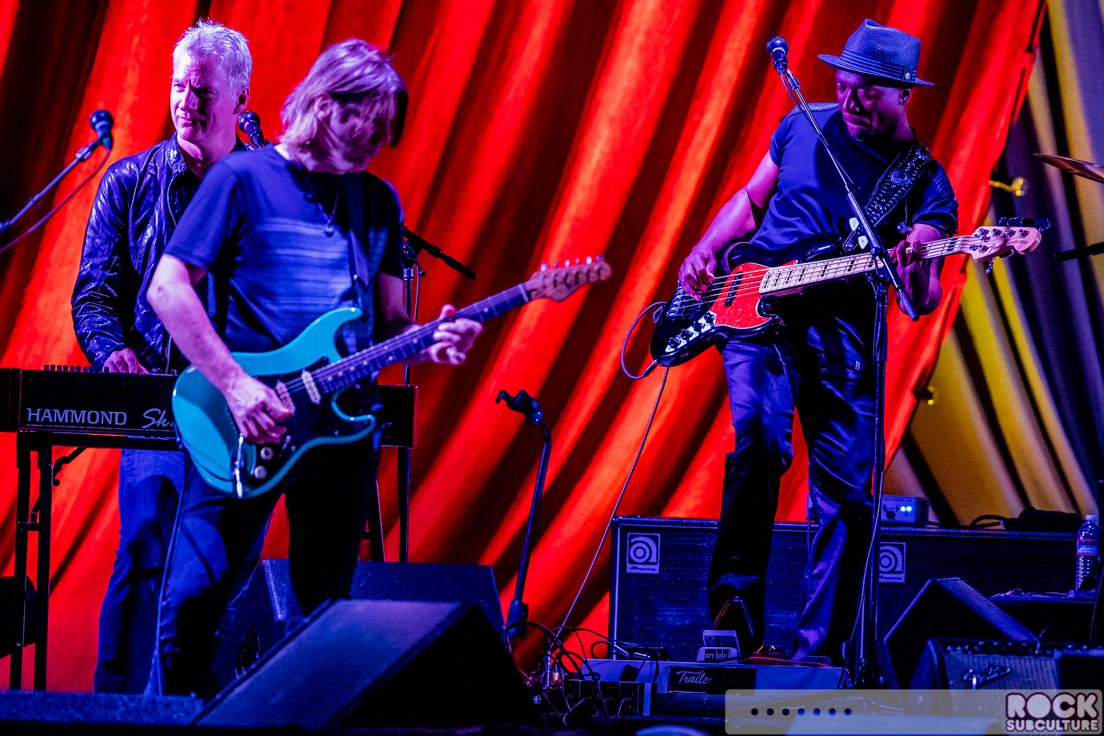 Hall-And-Oates-Ironstone-Amphitheatre-2015-Concert-Photos-Review-Murphys-CA-095
