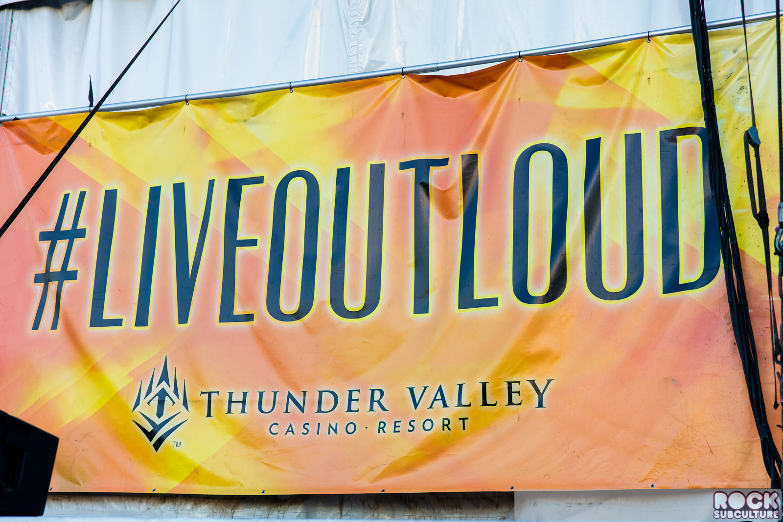 Heart-2015-Tour-Photos-Concert-Review-Photography-Lincoln-Thunder-Valley-Ann-Nancy-Wilson-001