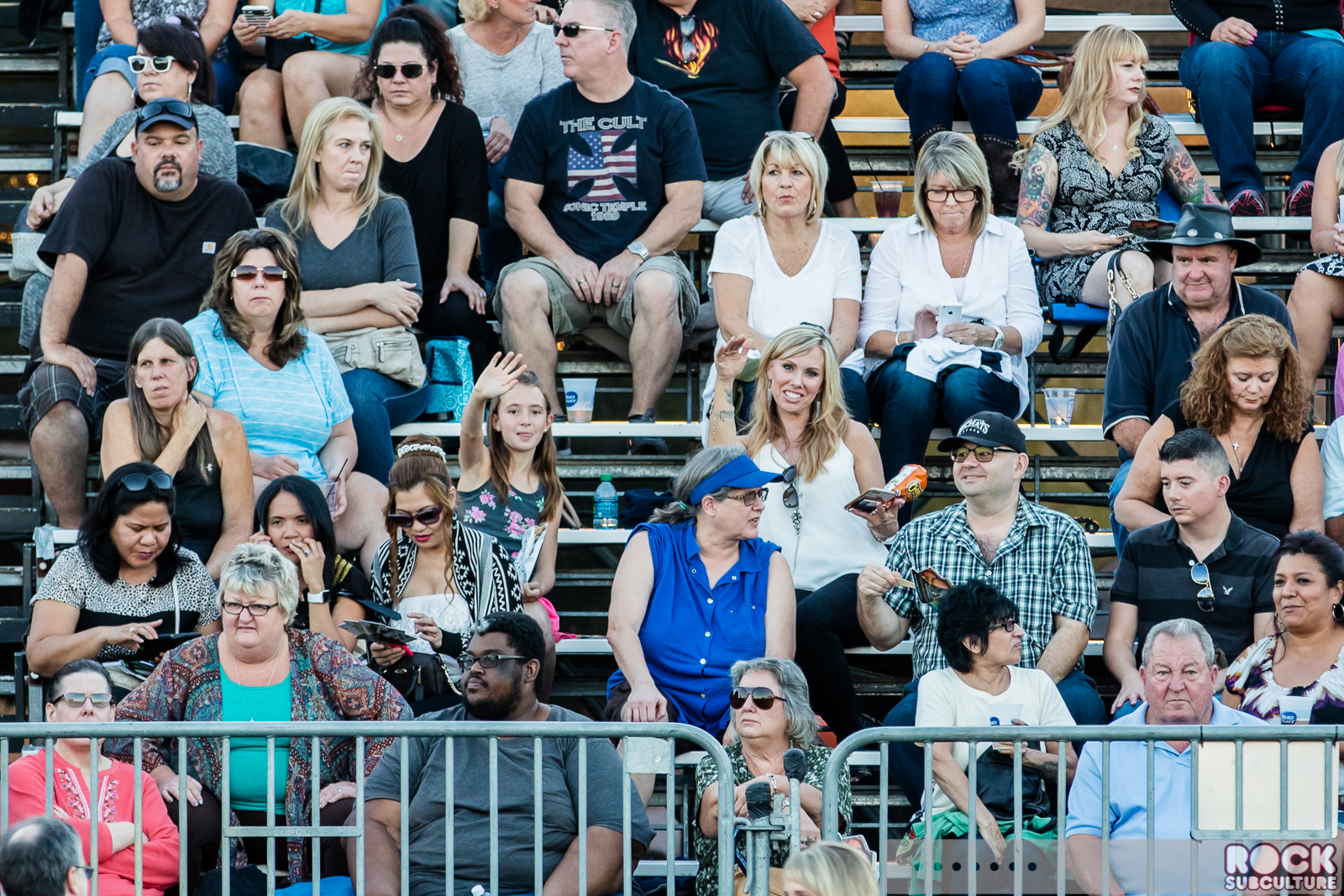 Heart-2015-Tour-Photos-Concert-Review-Photography-Lincoln-Thunder-Valley-Ann-Nancy-Wilson-003
