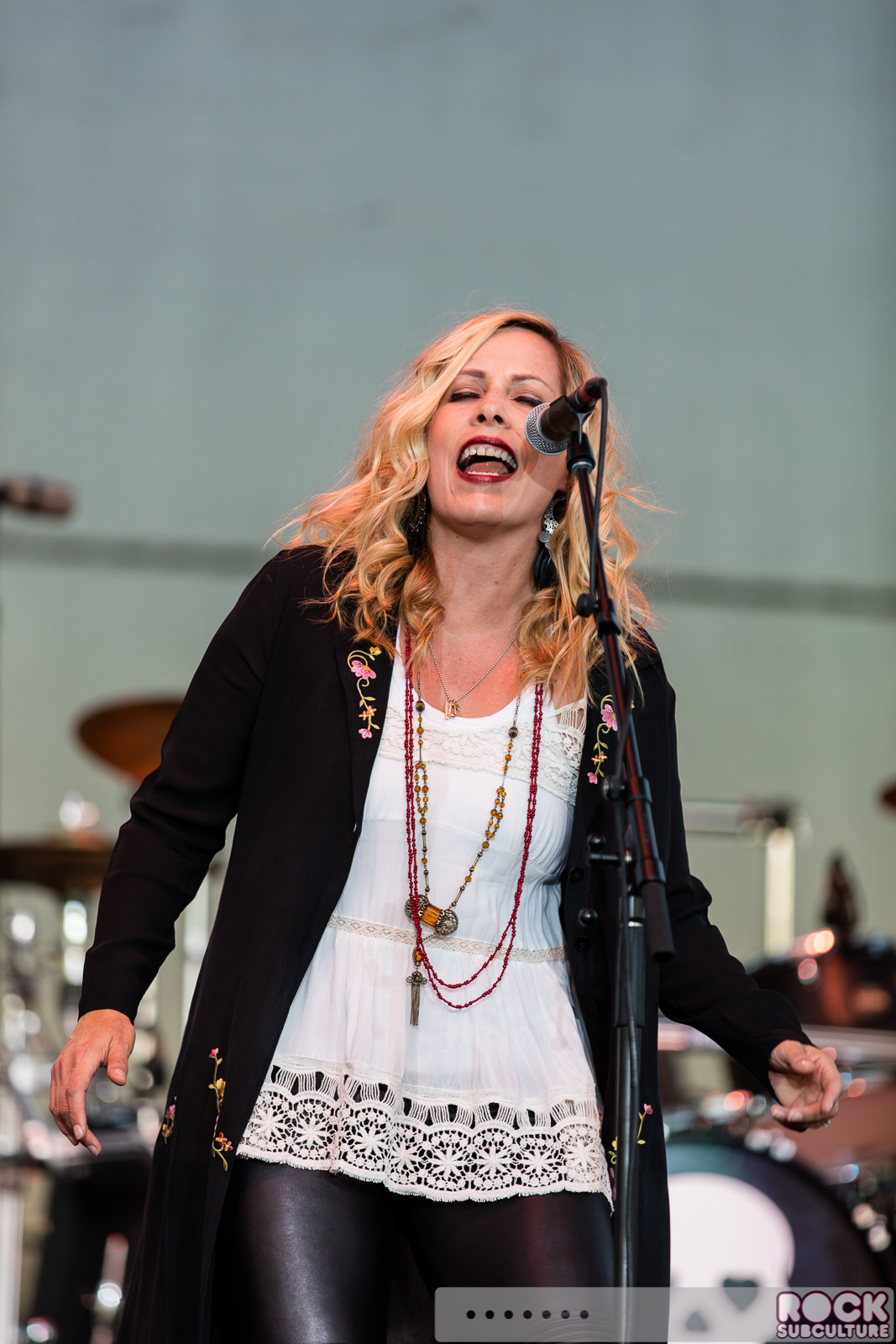 Heart-2015-Tour-Photos-Concert-Review-Photography-Lincoln-Thunder-Valley-Ann-Nancy-Wilson-020