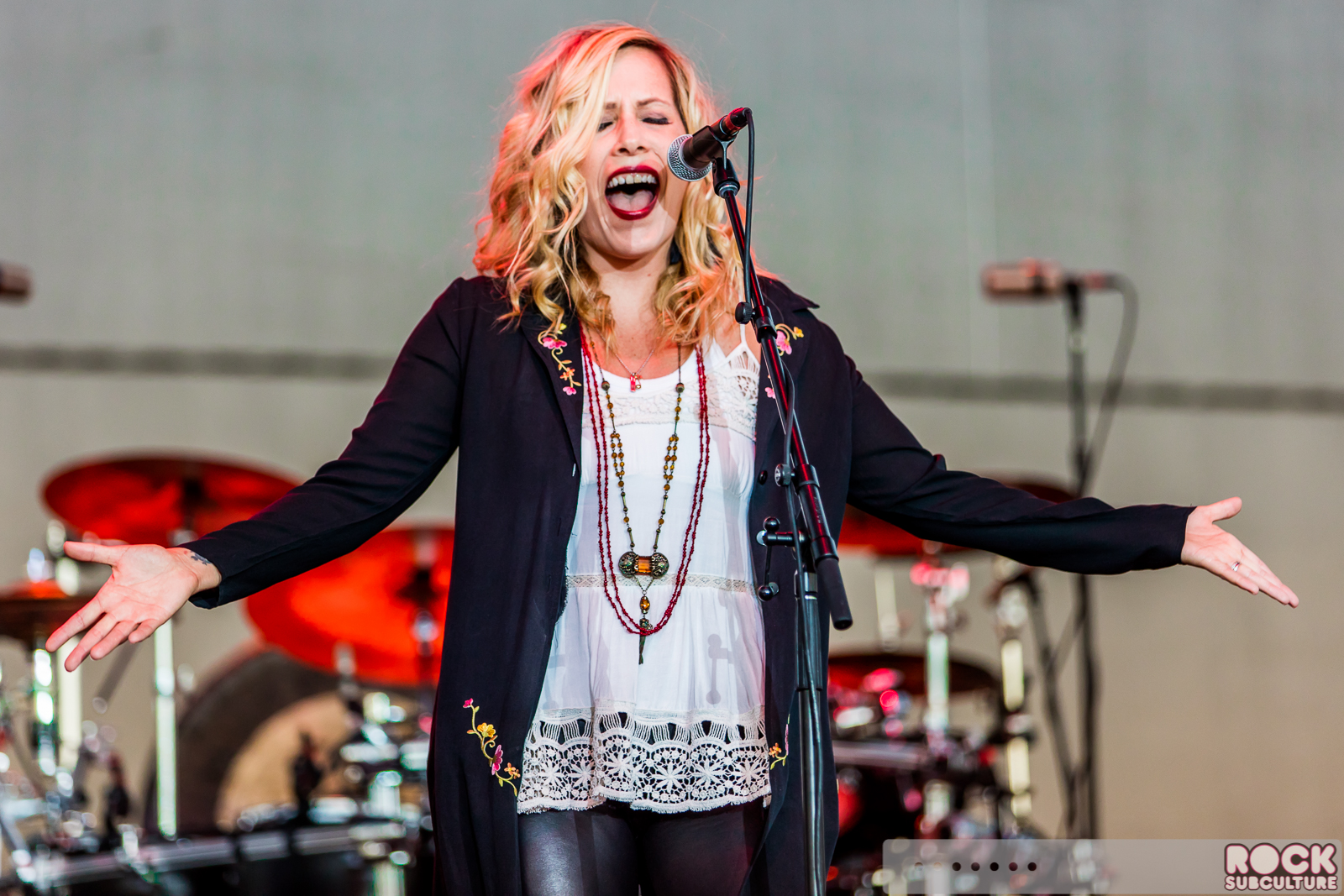 Heart-2015-Tour-Photos-Concert-Review-Photography-Lincoln-Thunder-Valley-Ann-Nancy-Wilson-037