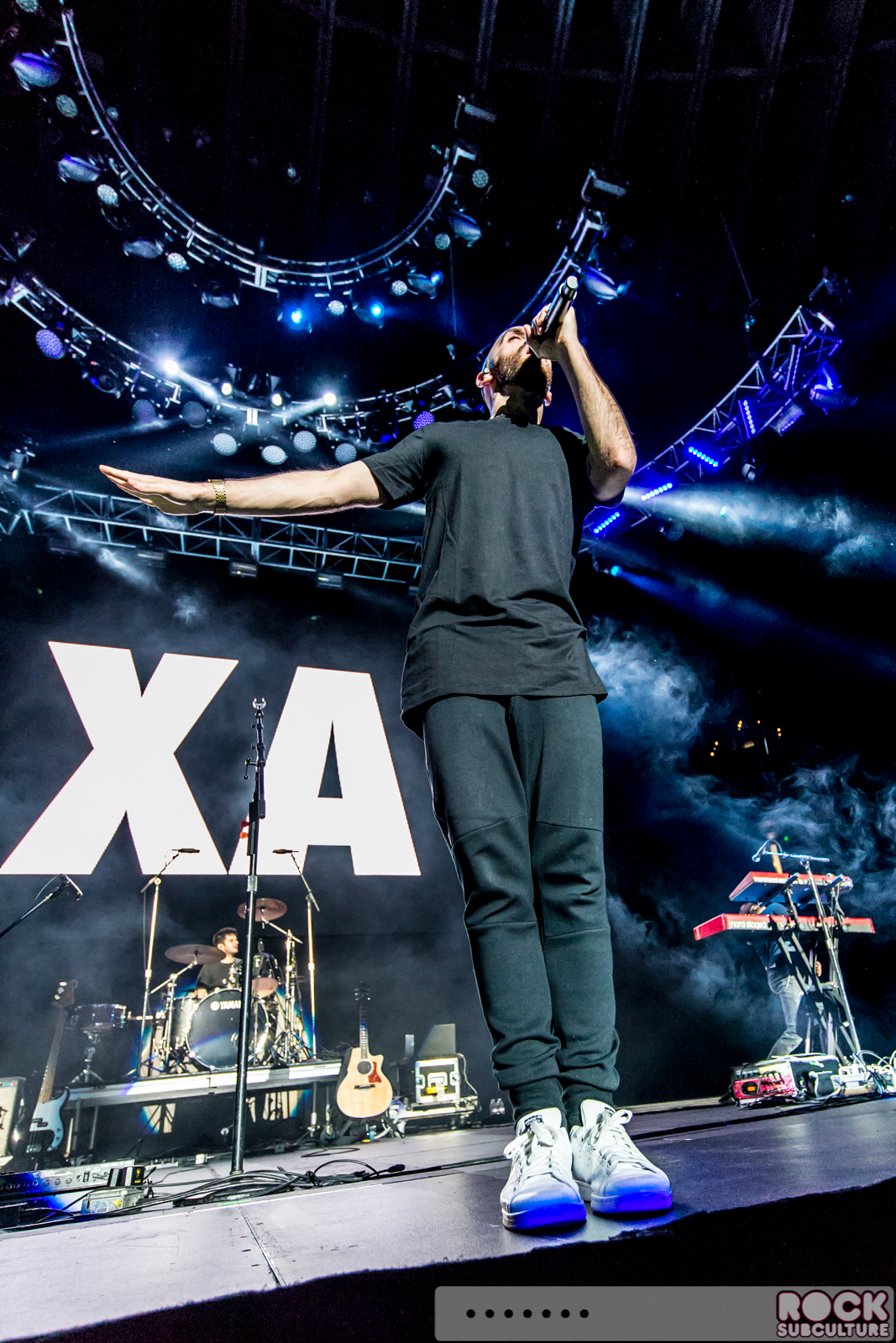 Live-105-NSSN-Not-So-Silent-Night-2015-Photos-Concert-Review-Line-Up-Set-List-011