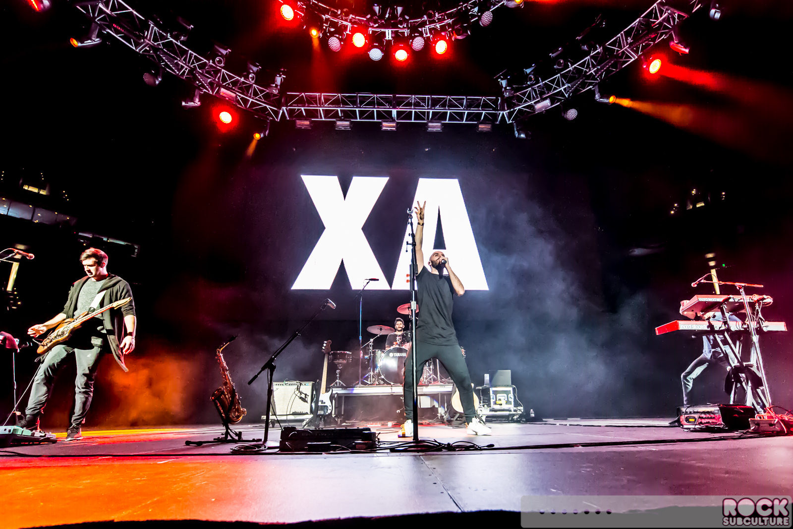Live-105-NSSN-Not-So-Silent-Night-2015-Photos-Concert-Review-Line-Up-Set-List-017