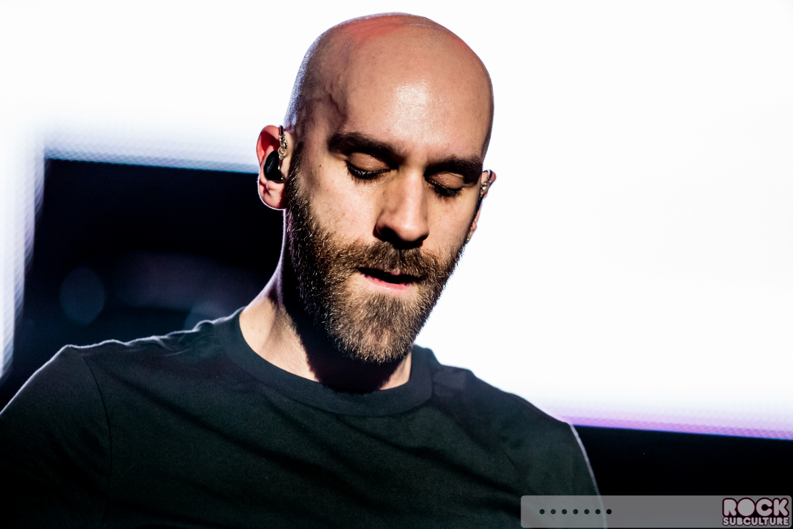 Live-105-NSSN-Not-So-Silent-Night-2015-Photos-Concert-Review-Line-Up-Set-List-022