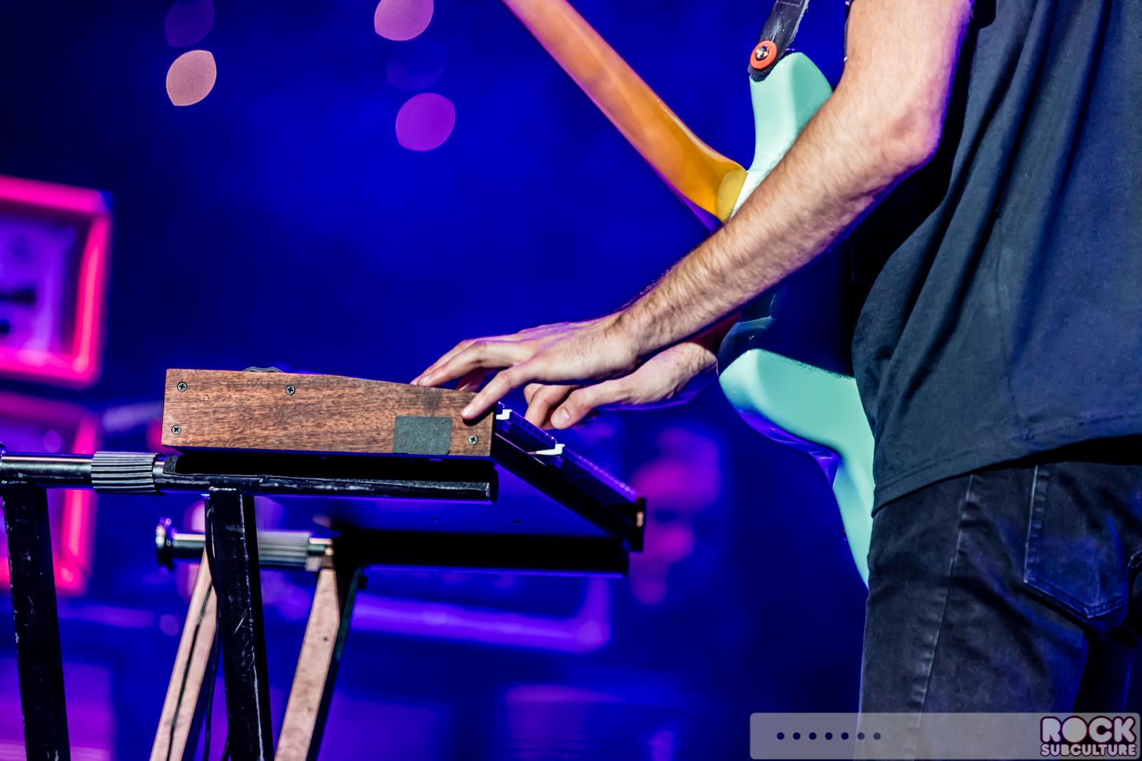 Live-105-NSSN-Not-So-Silent-Night-2015-Photos-Concert-Review-Line-Up-Set-List-107